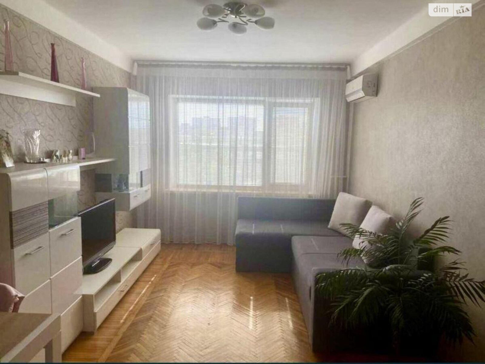 Продаж двокімнатної квартири в Києві, на просп. Воскресенський 40, район Воскресенка фото 1 Продаж двокімнатної квартири в Києві, на просп. Воскресенський 40, район Воскресенка фото 1