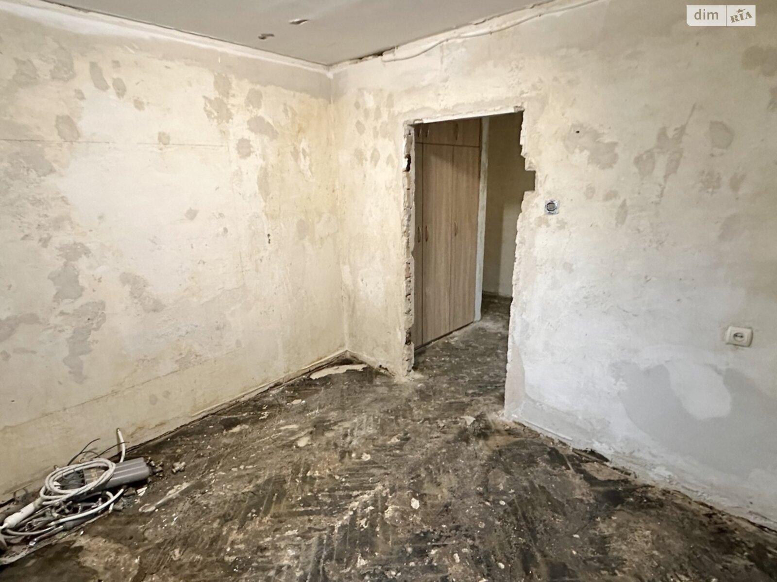 Продажа трехкомнатной квартиры в Киеве, на просп. Воскресенский 56, район Воскресенка фото 1 Продажа трехкомнатной квартиры в Киеве, на просп. Воскресенский 56, район Воскресенка фото 1