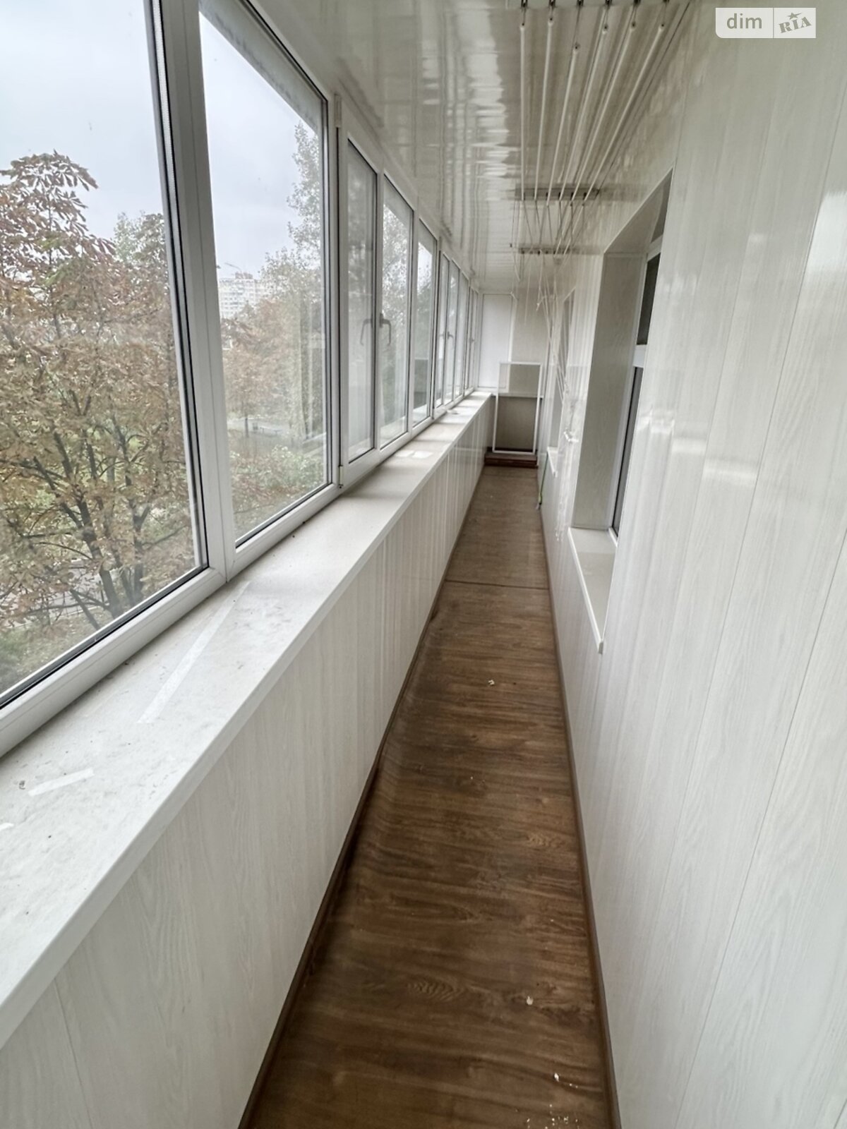 Продажа трехкомнатной квартиры в Киеве, на просп. Воскресенский 56, район Воскресенка фото 1 Продажа трехкомнатной квартиры в Киеве, на просп. Воскресенский 56, район Воскресенка фото 1