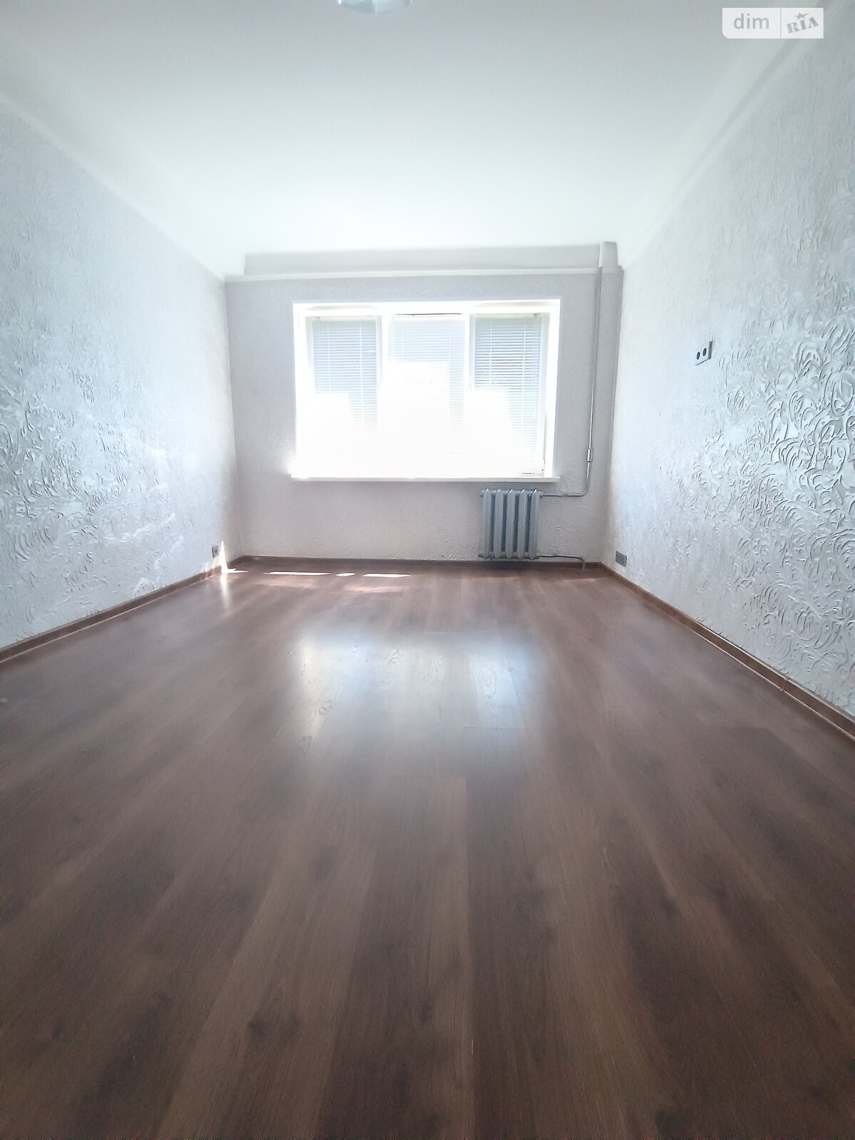 Продажа трехкомнатной квартиры в Киеве, на просп. Воскресенский 40Б, район Воскресенка фото 1 Продажа трехкомнатной квартиры в Киеве, на просп. Воскресенский 40Б, район Воскресенка фото 1