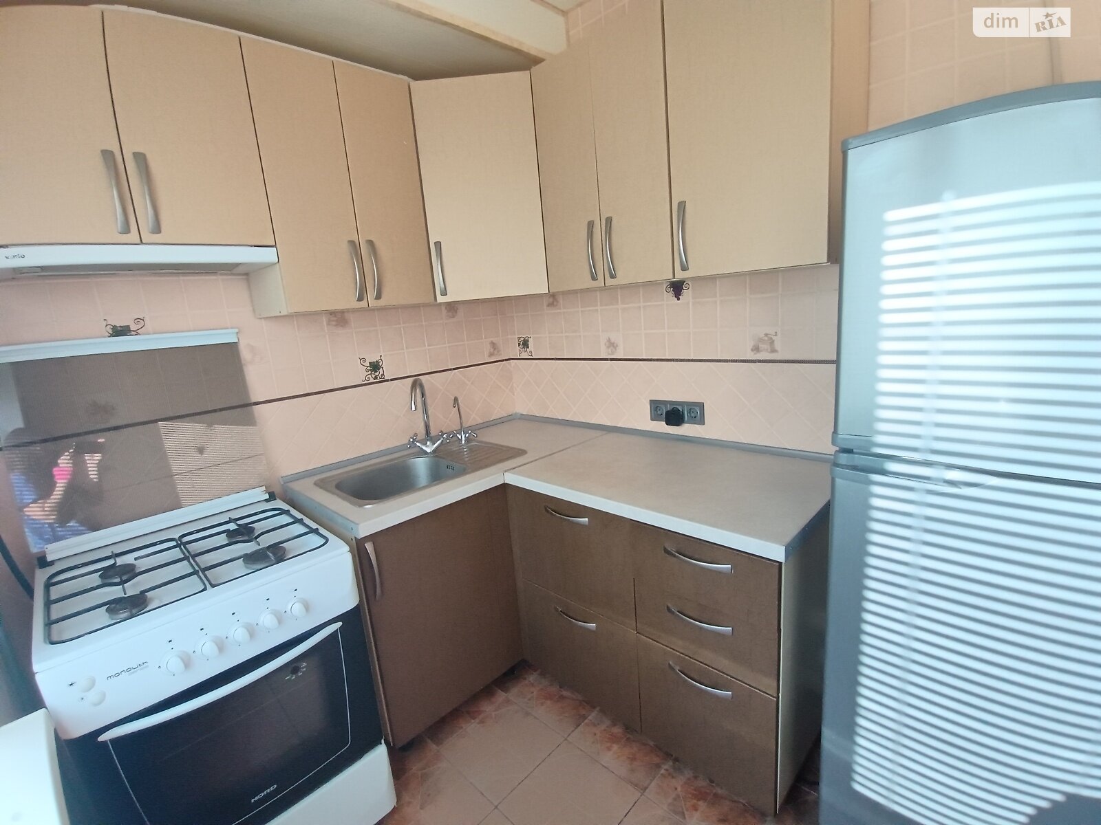 Продажа трехкомнатной квартиры в Киеве, на просп. Воскресенский 40Б, район Воскресенка фото 1 Продажа трехкомнатной квартиры в Киеве, на просп. Воскресенский 40Б, район Воскресенка фото 1