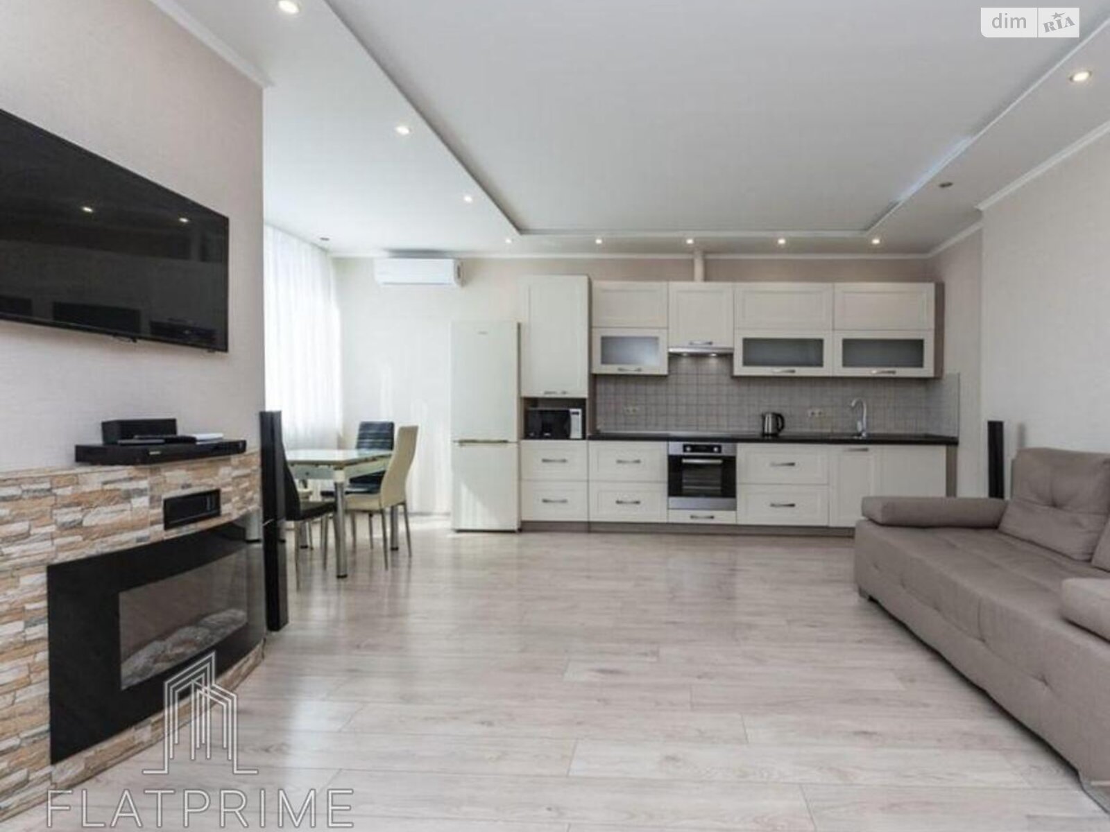 Продажа однокомнатной квартиры в Киеве, на просп. Воскресенский 10А, район Воскресенка фото 1