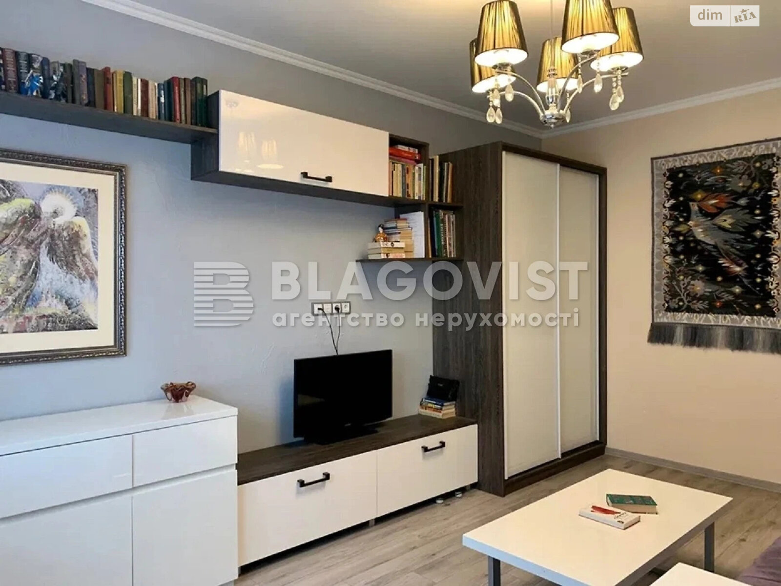Продаж двокімнатної квартири в Києві, на вул. Воскресенська 16Б, фото 1 Продаж двокімнатної квартири в Києві, на вул. Воскресенська 16Б, фото 1