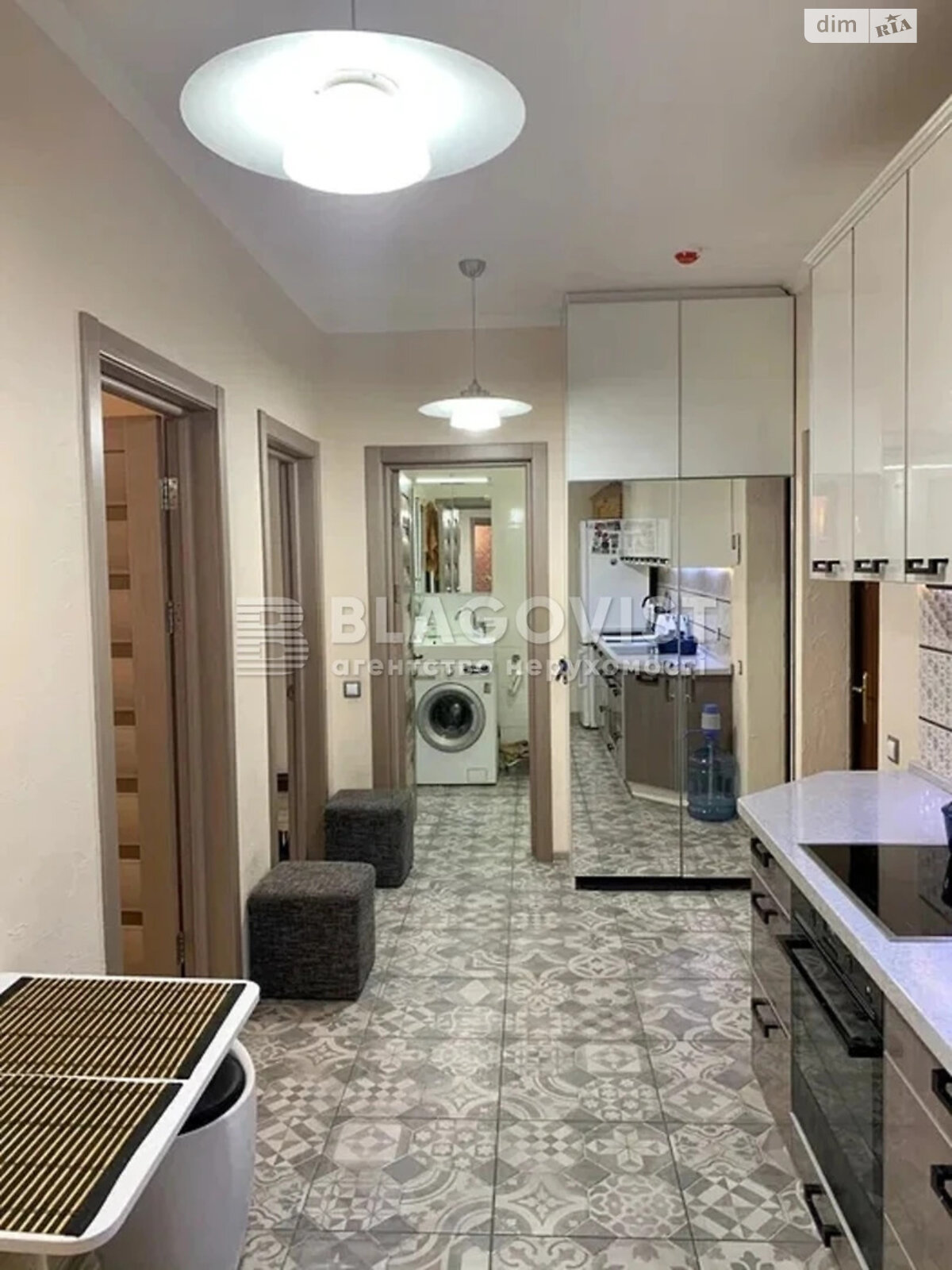Продаж двокімнатної квартири в Києві, на вул. Воскресенська 16Б, фото 1 Продаж двокімнатної квартири в Києві, на вул. Воскресенська 16Б, фото 1