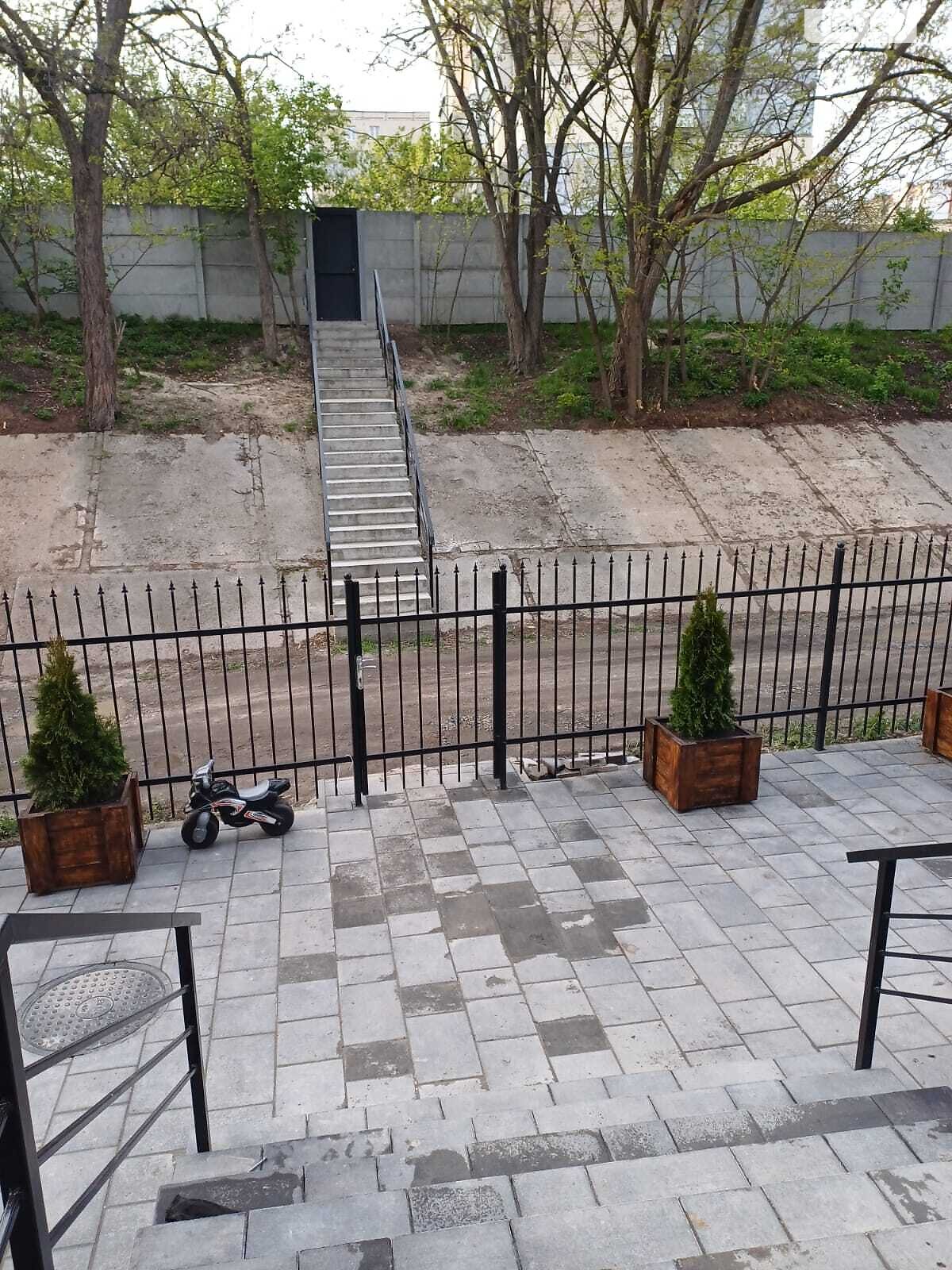 Продажа однокомнатной квартиры в Киеве, на ул. Луговая 6А, район Воскресные сады фото 1 Продажа однокомнатной квартиры в Киеве, на ул. Луговая 6А, район Воскресные сады фото 1