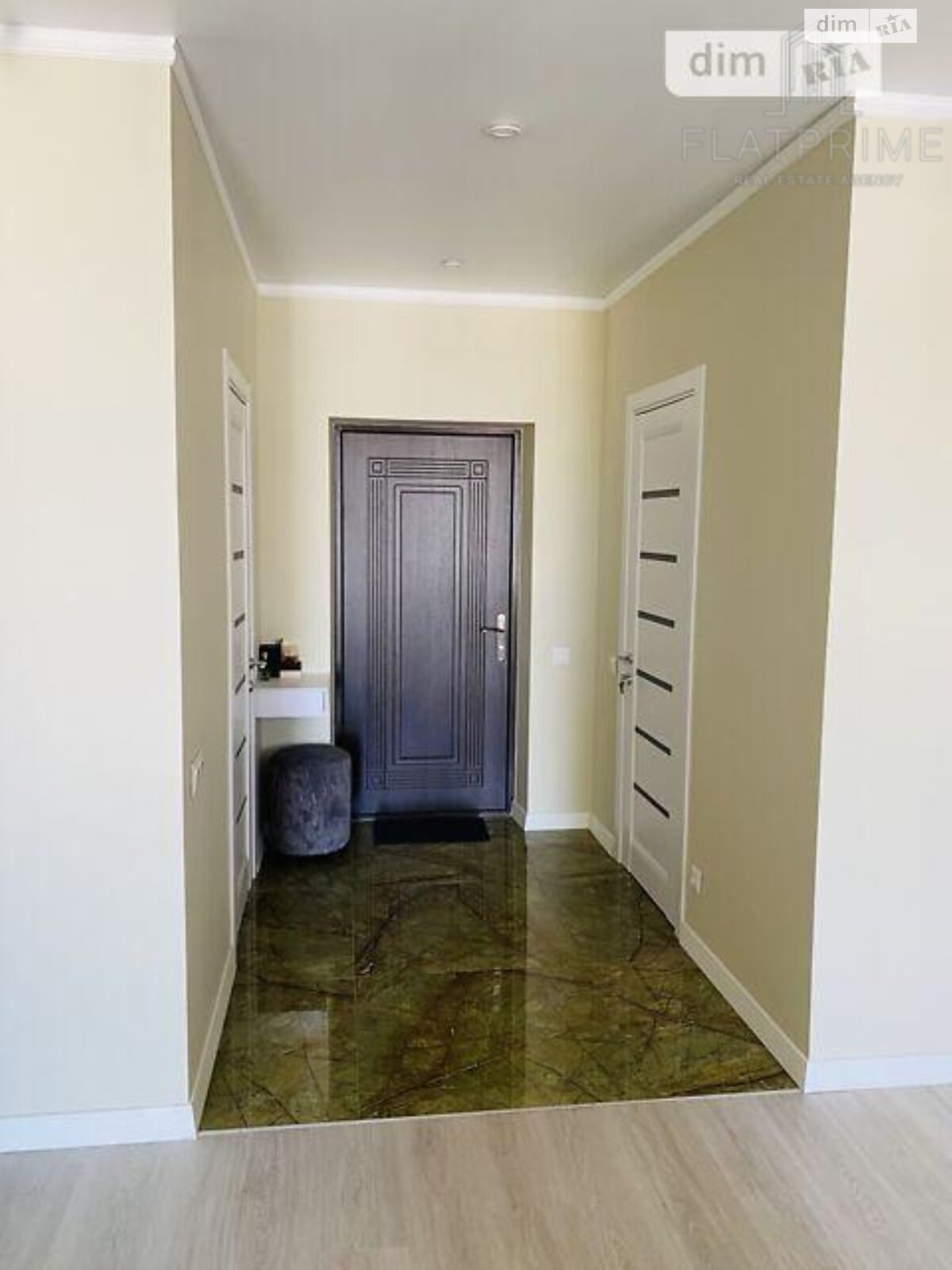 Продажа однокомнатной квартиры в Киеве, на ул. Радужная 56, район Воскресные сады фото 1