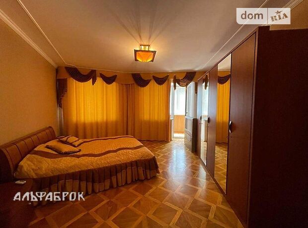 Продажа трехкомнатной квартиры в Киеве, на ул. Княжий Затон 4, район Восточные Позняки фото 1 Продажа трехкомнатной квартиры в Киеве, на ул. Княжий Затон 4, район Восточные Позняки фото 1