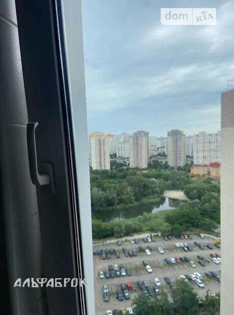Продажа трехкомнатной квартиры в Киеве, на ул. Урловская 34, район Восточные Позняки фото 1 Продажа трехкомнатной квартиры в Киеве, на ул. Урловская 34, район Восточные Позняки фото 1