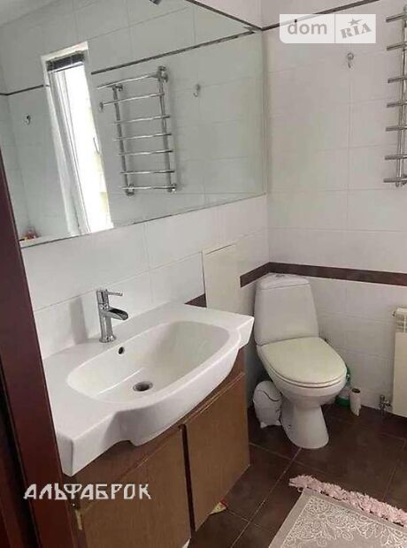 Продажа трехкомнатной квартиры в Киеве, на ул. Урловская 34, район Восточные Позняки фото 1 Продажа трехкомнатной квартиры в Киеве, на ул. Урловская 34, район Восточные Позняки фото 1