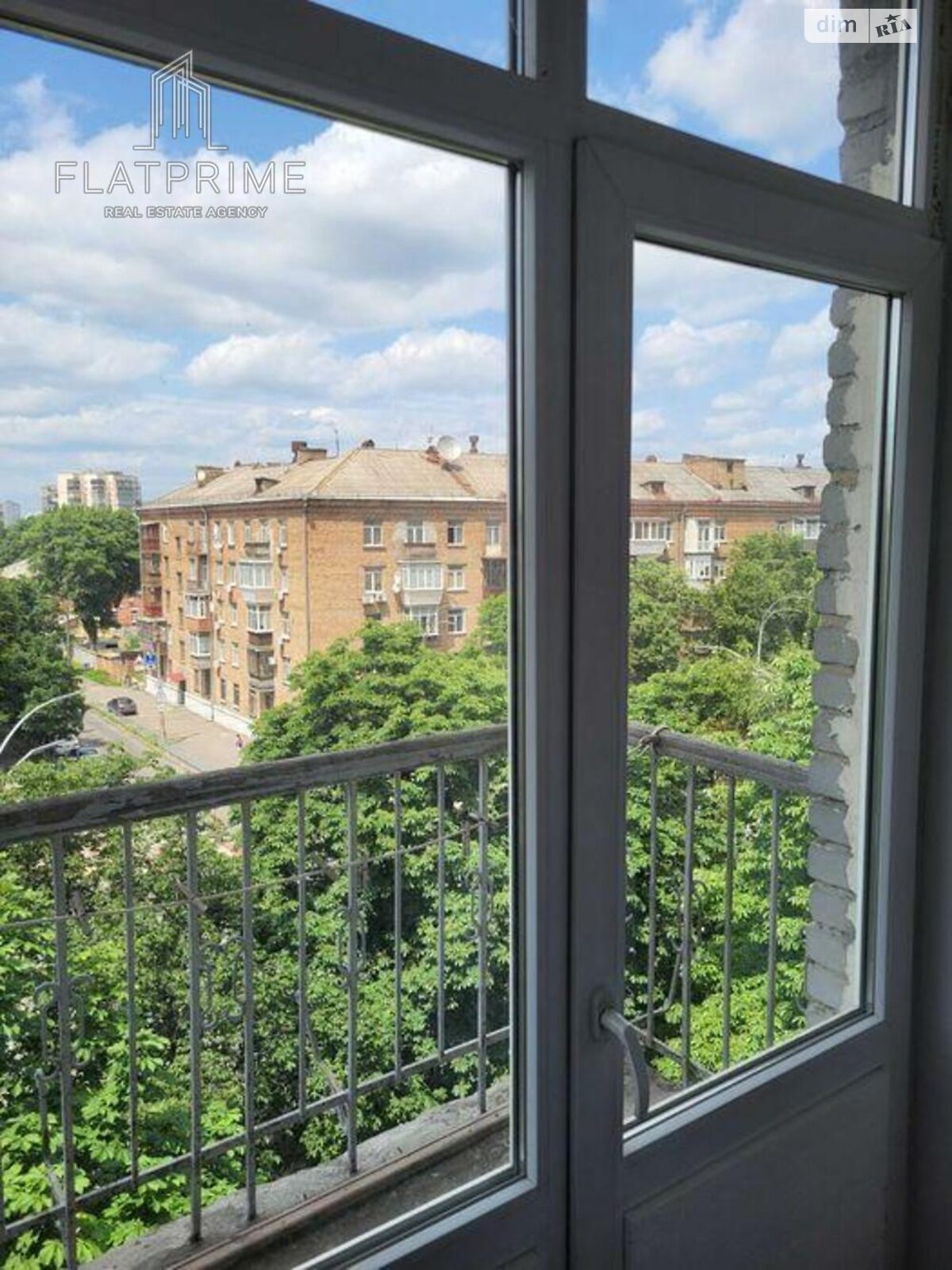 Продаж двокімнатної квартири в Києві, на просп. Повітряних Сил 21/2, фото 1 Продаж двокімнатної квартири в Києві, на просп. Повітряних Сил 21/2, фото 1