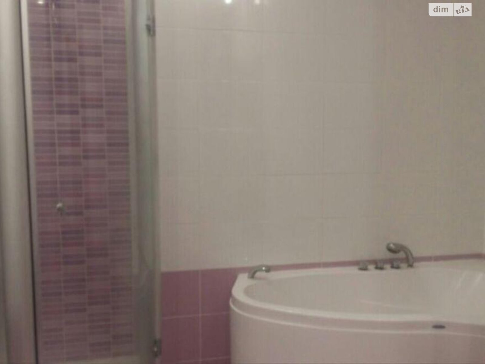 Продажа четырехкомнатной квартиры в Киеве, на ул. Вячеслава Черновола 25, фото 1 Продажа четырехкомнатной квартиры в Киеве, на ул. Вячеслава Черновола 25, фото 1