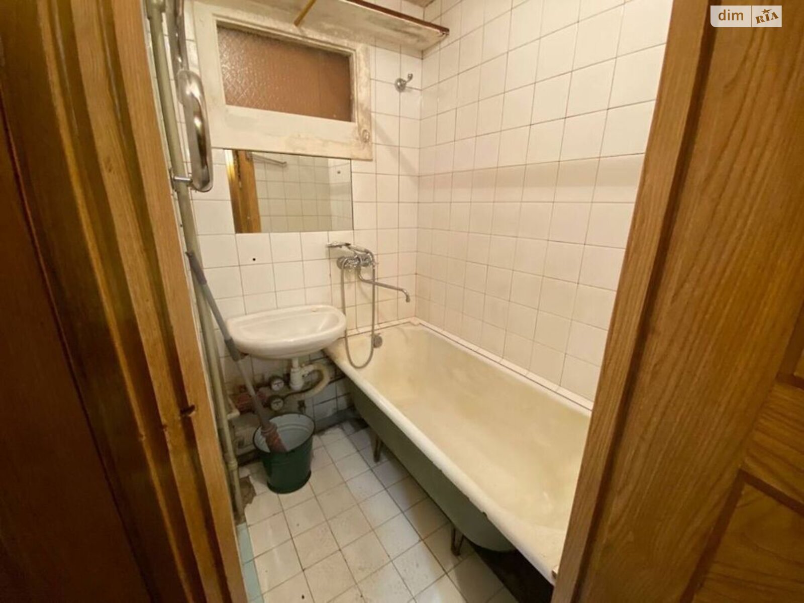 Продажа трехкомнатной квартиры в Киеве, на ул. Вышгородская 38, фото 1