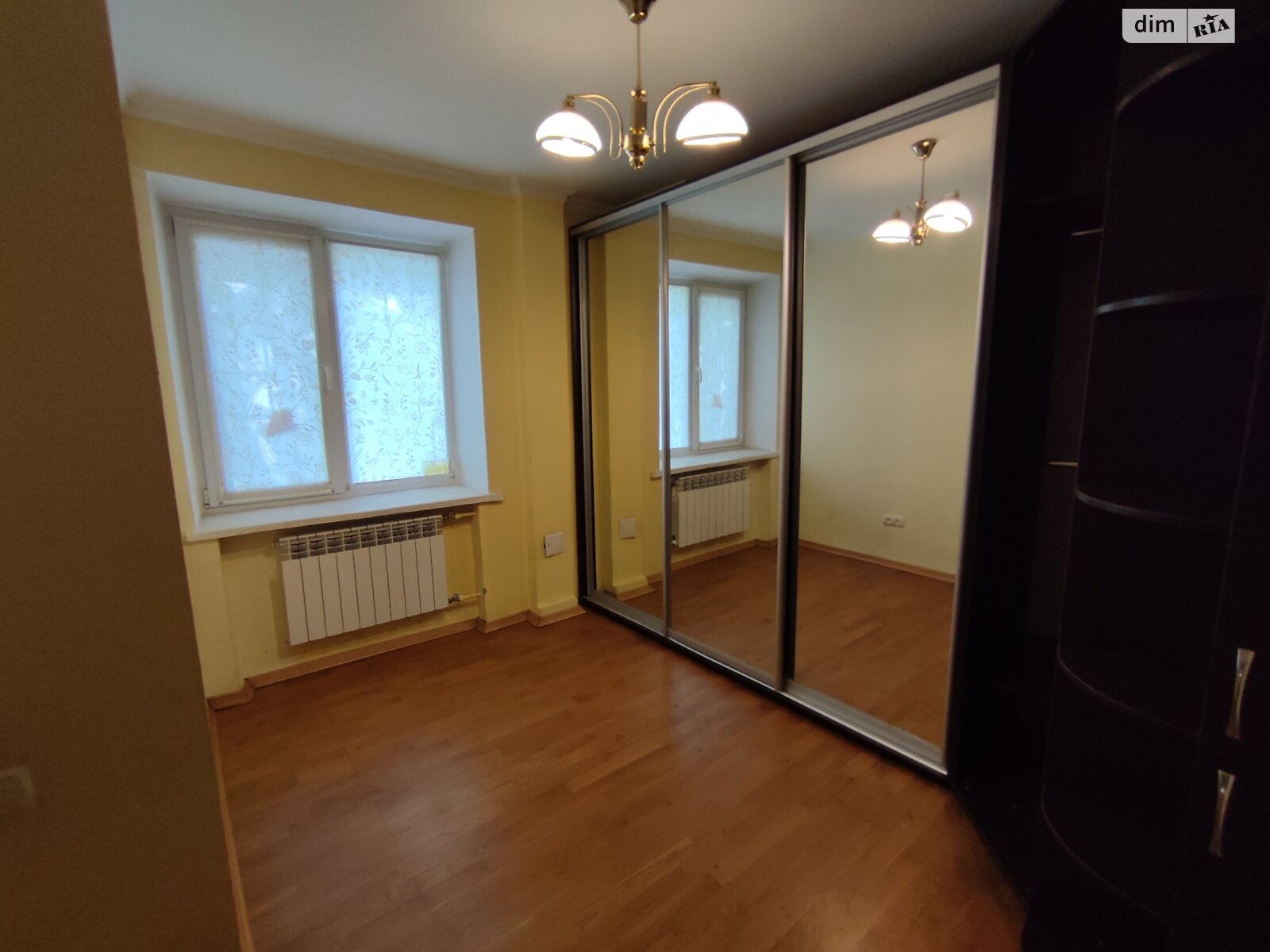 Продаж трикімнатної квартири в Києві, на вул. Академіка Навашина 11, район Вишгородський Масив фото 1 Продаж трикімнатної квартири в Києві, на вул. Академіка Навашина 11, район Вишгородський Масив фото 1