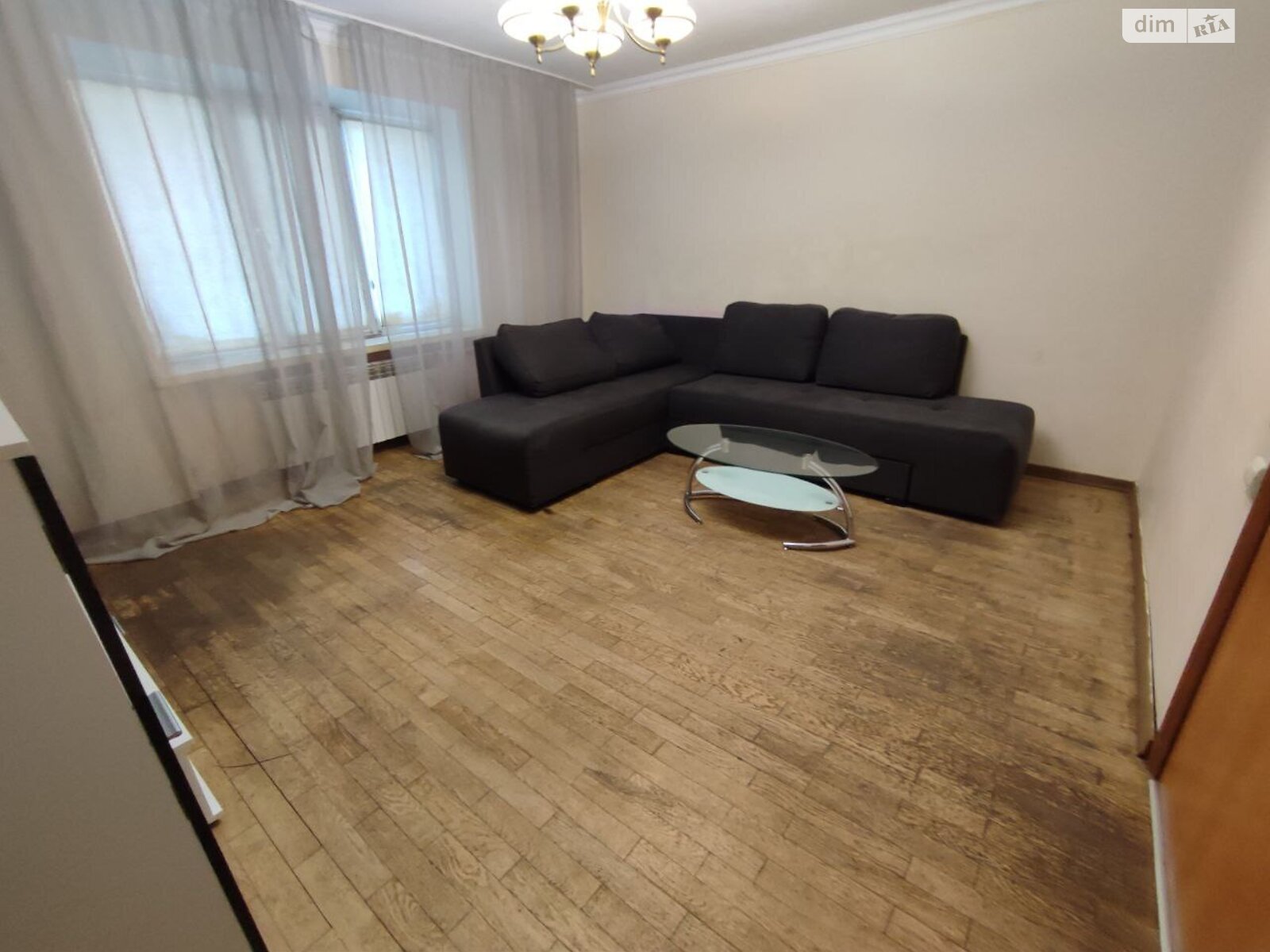 Продаж трикімнатної квартири в Києві, на вул. Академіка Навашина 11, район Вишгородський Масив фото 1 Продаж трикімнатної квартири в Києві, на вул. Академіка Навашина 11, район Вишгородський Масив фото 1