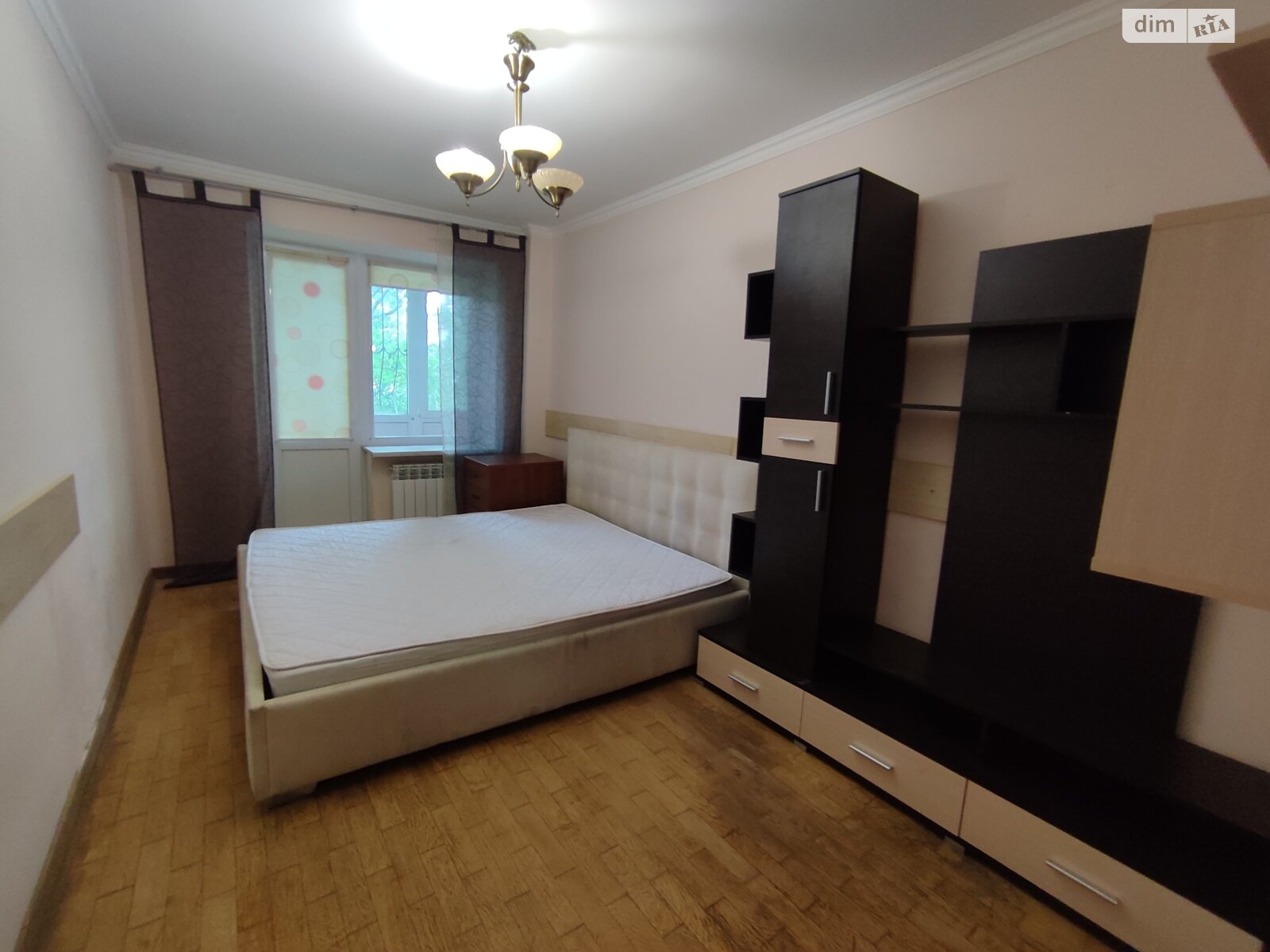 Продаж трикімнатної квартири в Києві, на вул. Академіка Навашина 11, район Вишгородський Масив фото 1 Продаж трикімнатної квартири в Києві, на вул. Академіка Навашина 11, район Вишгородський Масив фото 1
