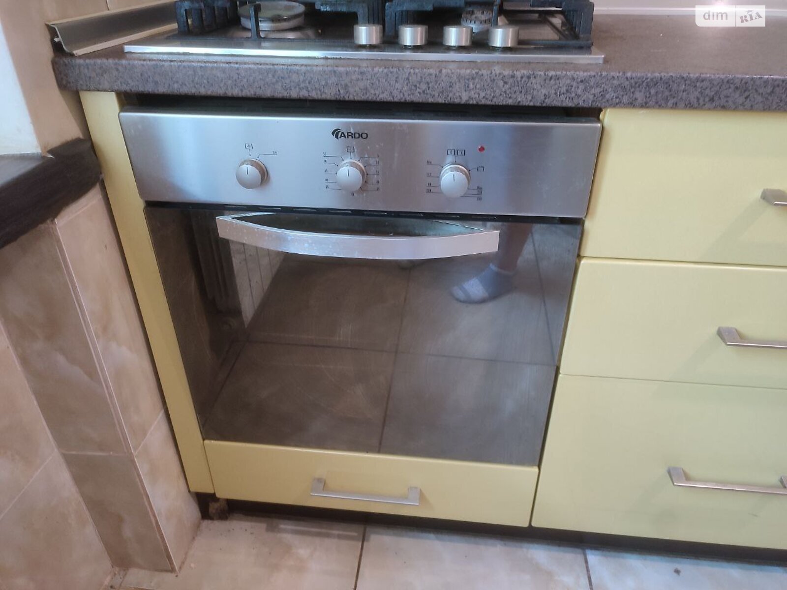 Продаж трикімнатної квартири в Києві, на вул. Академіка Навашина 11, район Вишгородський Масив фото 1 Продаж трикімнатної квартири в Києві, на вул. Академіка Навашина 11, район Вишгородський Масив фото 1