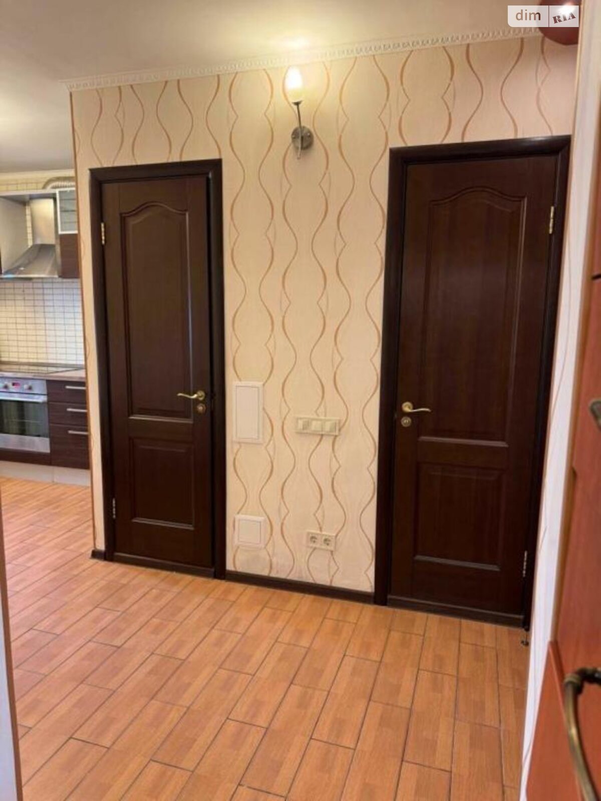 Продаж двокімнатної квартири в Києві, на вул. Автозаводська 81, район Вишгородський Масив фото 1 Продаж двокімнатної квартири в Києві, на вул. Автозаводська 81, район Вишгородський Масив фото 1