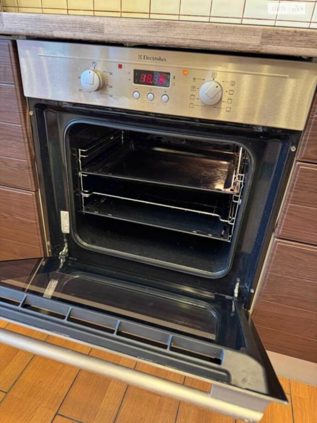 Продаж двокімнатної квартири в Києві, на вул. Автозаводська 81, район Вишгородський Масив фото 1 Продаж двокімнатної квартири в Києві, на вул. Автозаводська 81, район Вишгородський Масив фото 1