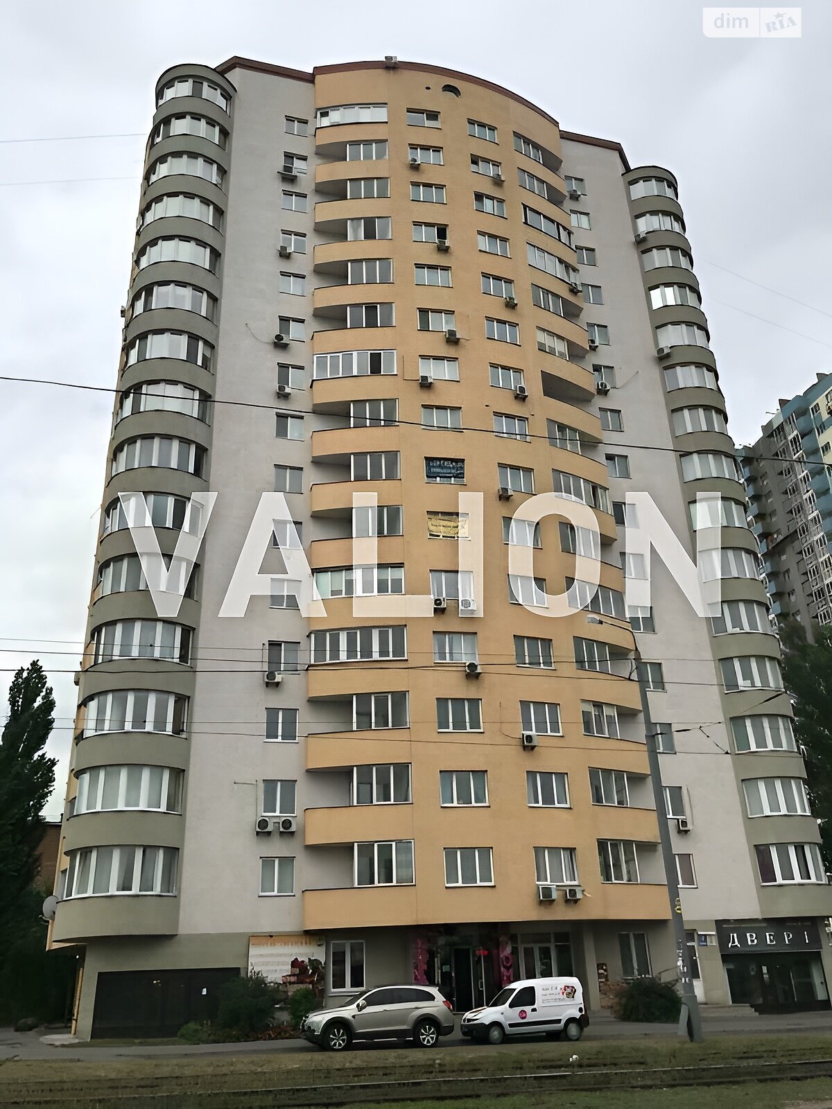 Продаж трикімнатної квартири в Києві, на вул. Автозаводська 29А, район Вишгородський Масив фото 1 Продаж трикімнатної квартири в Києві, на вул. Автозаводська 29А, район Вишгородський Масив фото 1