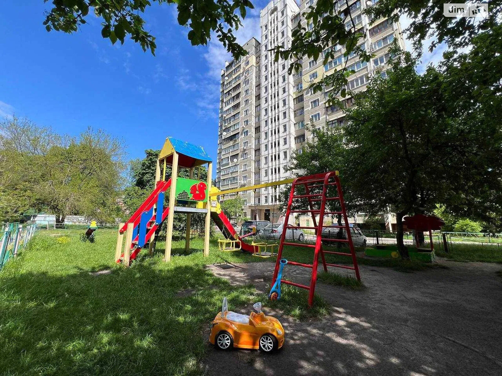 Продажа двухкомнатной квартиры в Киеве, на ул. Автозаводская 81, район Вышгородский Массив фото 1 Продажа двухкомнатной квартиры в Киеве, на ул. Автозаводская 81, район Вышгородский Массив фото 1