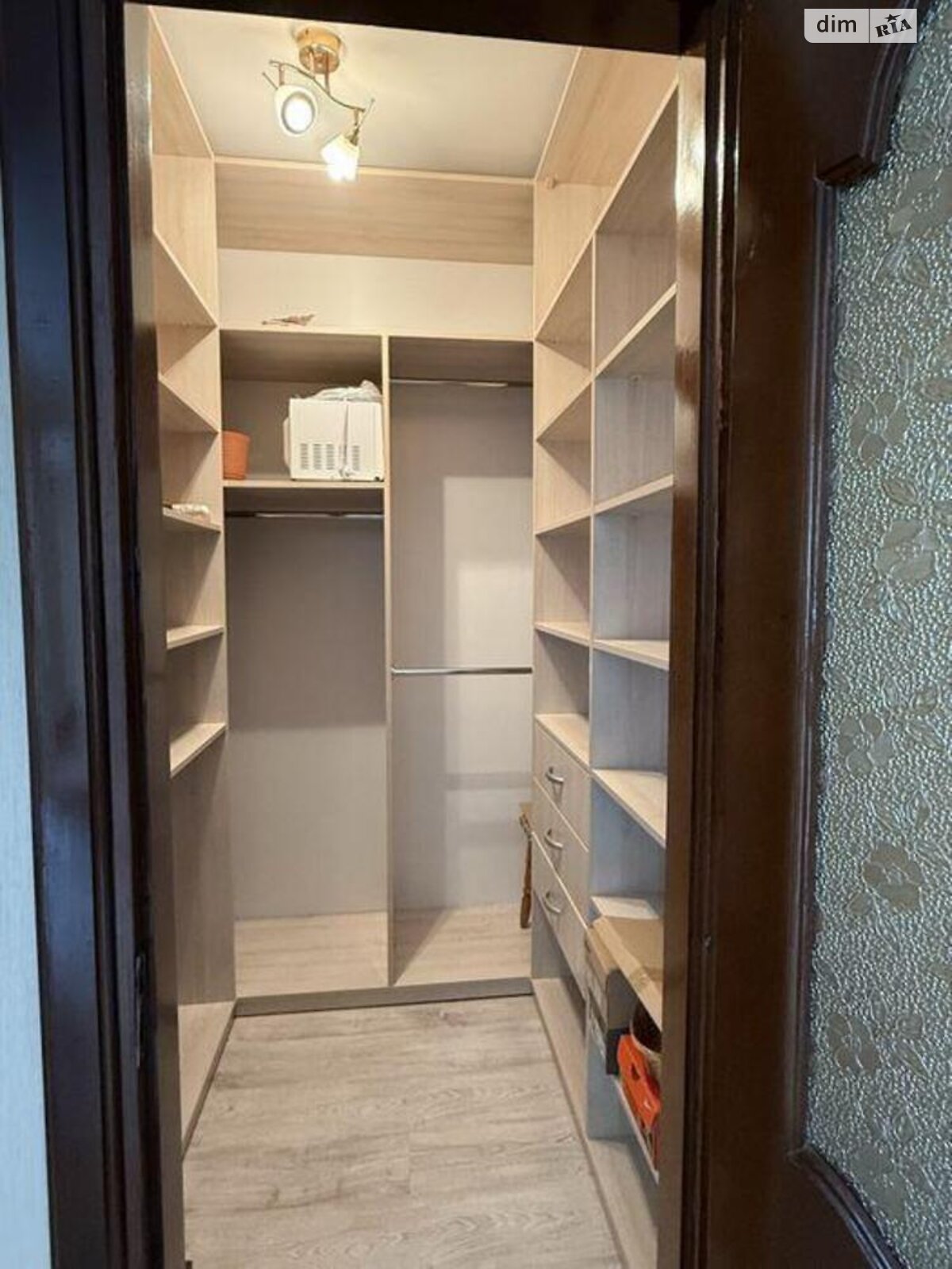 Продаж двокімнатної квартири в Києві, на вул. Автозаводська 29А, район Вишгородський Масив фото 1 Продаж двокімнатної квартири в Києві, на вул. Автозаводська 29А, район Вишгородський Масив фото 1