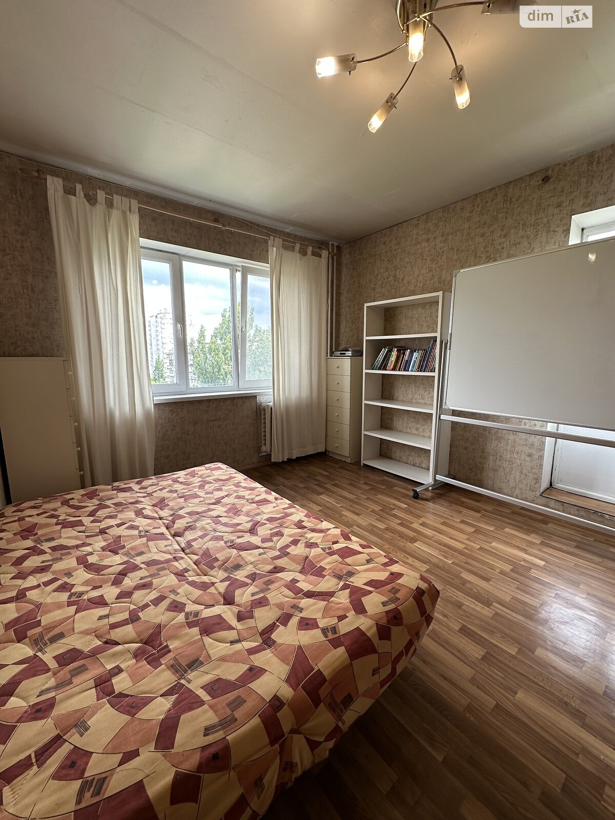 Продаж однокімнатної квартири в Києві, на вул. Автозаводська 25Б, район Вишгородський Масив фото 1 Продаж однокімнатної квартири в Києві, на вул. Автозаводська 25Б, район Вишгородський Масив фото 1