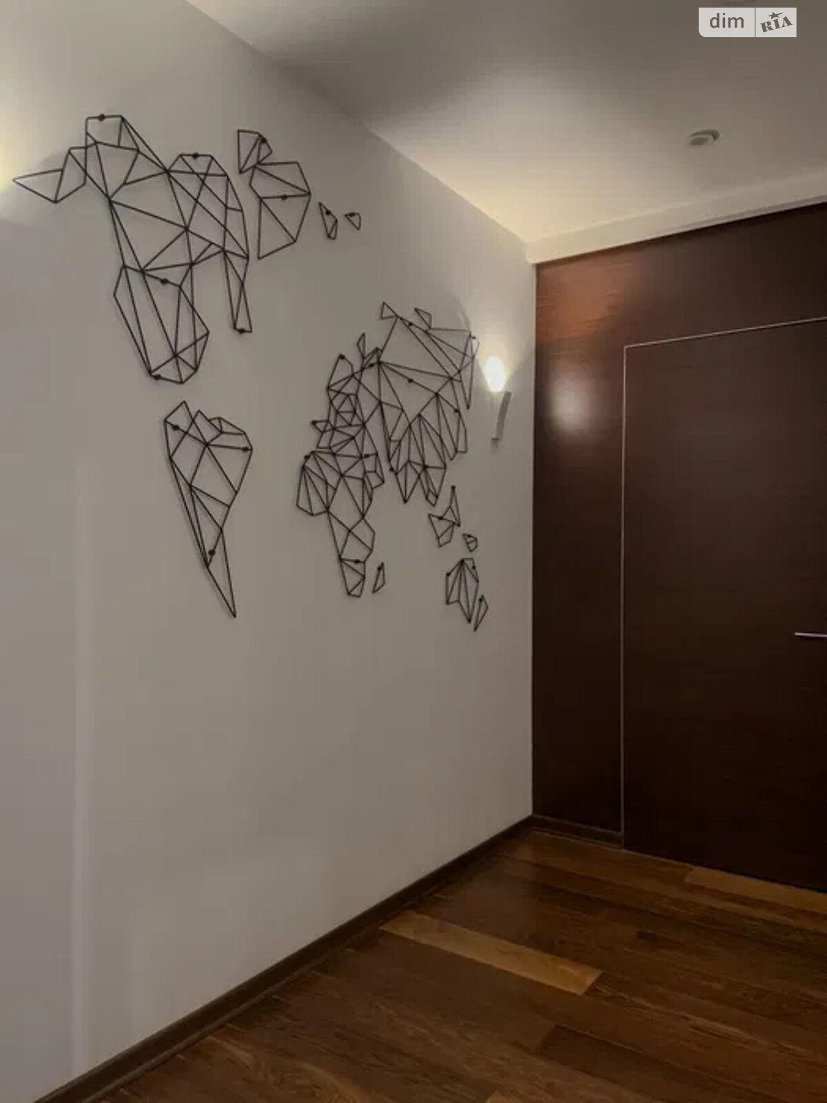 Продажа трехкомнатной квартиры в Киеве, на ул. Автозаводская 71, район Вышгородский Массив фото 1