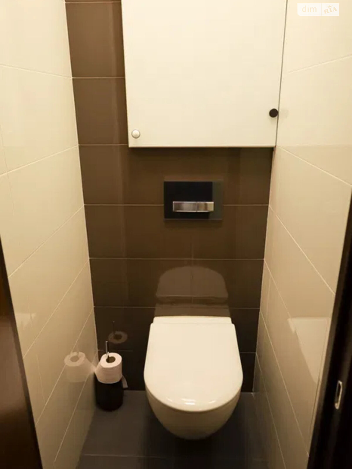 Продажа трехкомнатной квартиры в Киеве, на ул. Автозаводская 71, район Вышгородский Массив фото 1