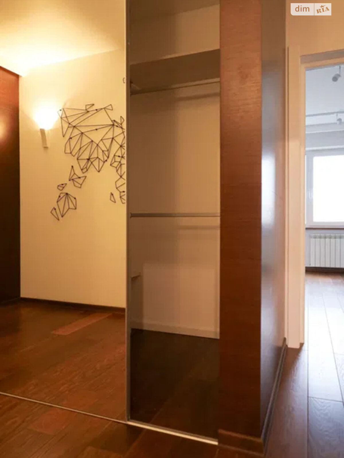 Продажа трехкомнатной квартиры в Киеве, на ул. Автозаводская 71, район Вышгородский Массив фото 1