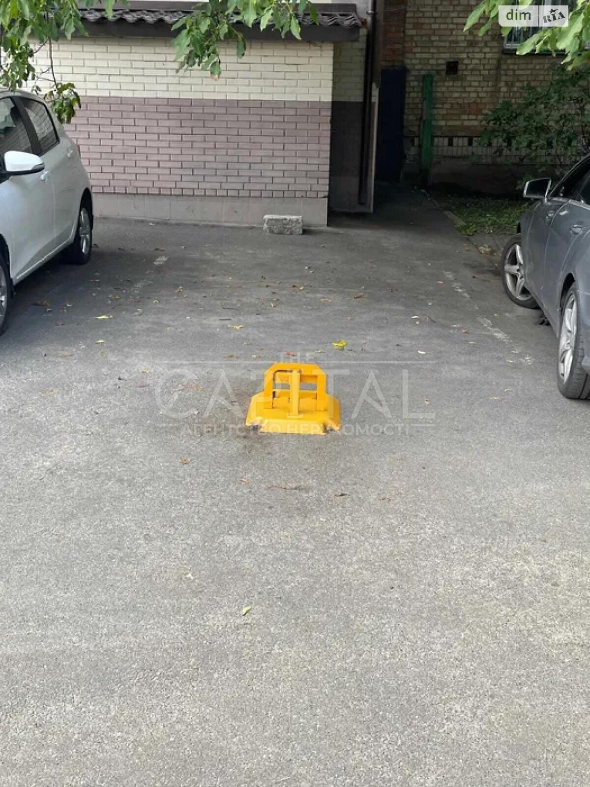 Продаж двокімнатної квартири в Києві, на пров. Червиновський 5А, район Вишгородський Масив фото 1