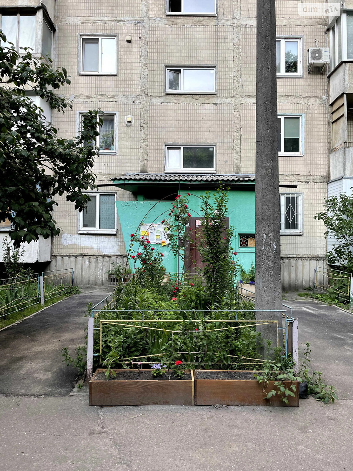 Продаж двокімнатної квартири в Києві, на вул. Дубровицька 5, район Вишгородський Масив фото 1 Продаж двокімнатної квартири в Києві, на вул. Дубровицька 5, район Вишгородський Масив фото 1