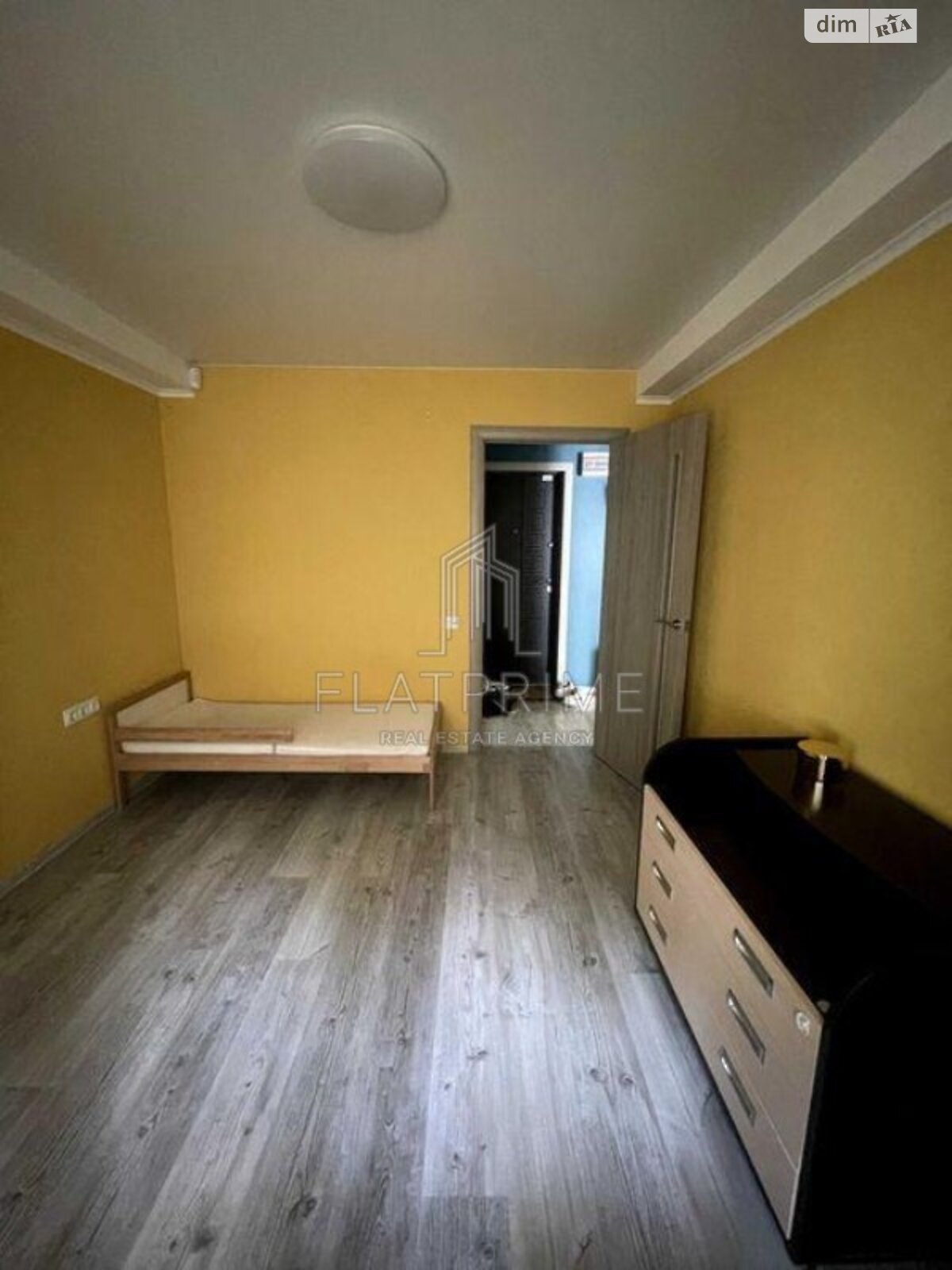 Продаж двокімнатної квартири в Києві, на вул. Дубровицька 5, район Вишгородський Масив фото 1 Продаж двокімнатної квартири в Києві, на вул. Дубровицька 5, район Вишгородський Масив фото 1