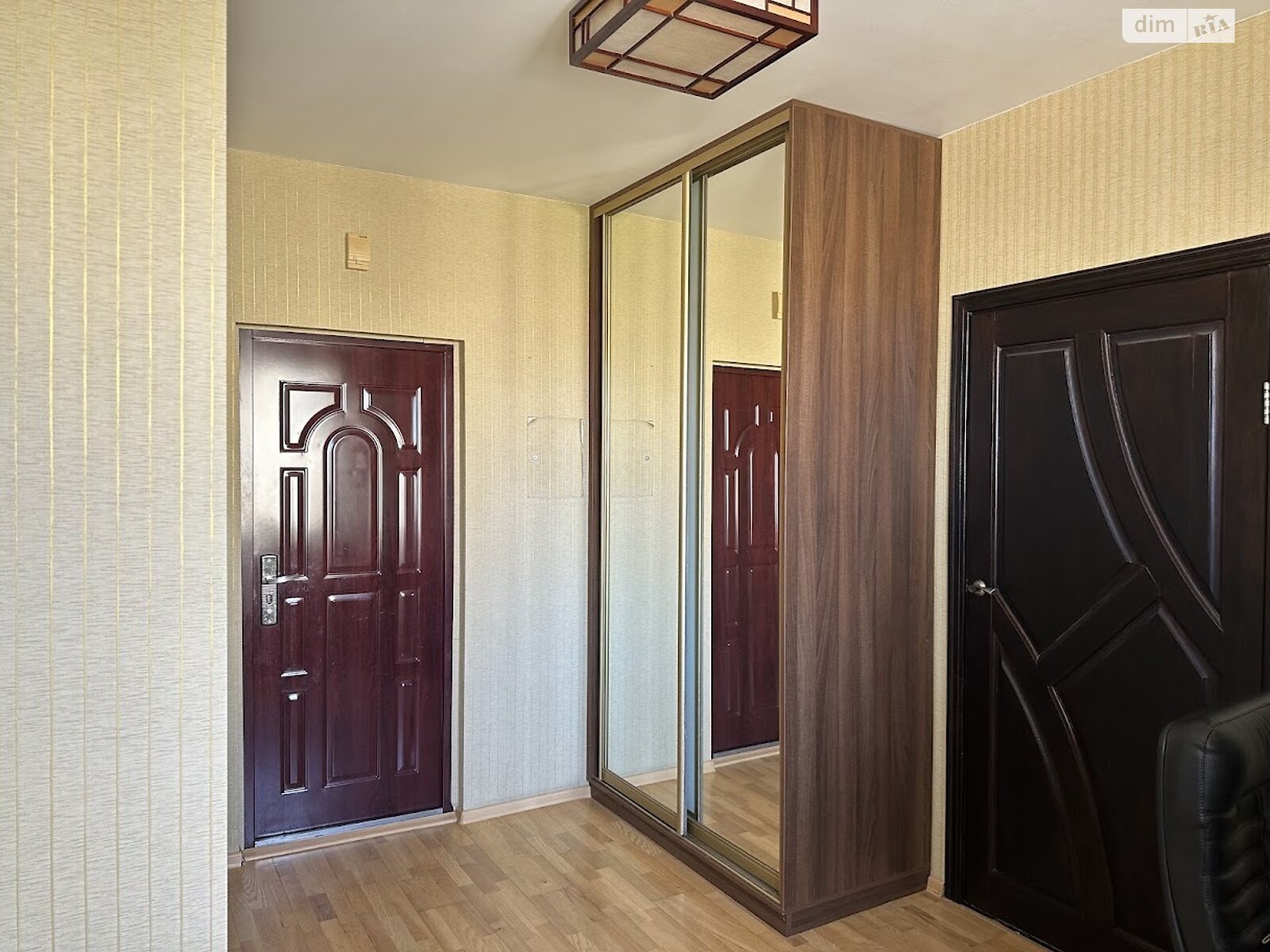 Продаж двокімнатної квартири в Києві, на вул. Макіївська 10А, район Вишгородський Масив фото 1 Продаж двокімнатної квартири в Києві, на вул. Макіївська 10А, район Вишгородський Масив фото 1