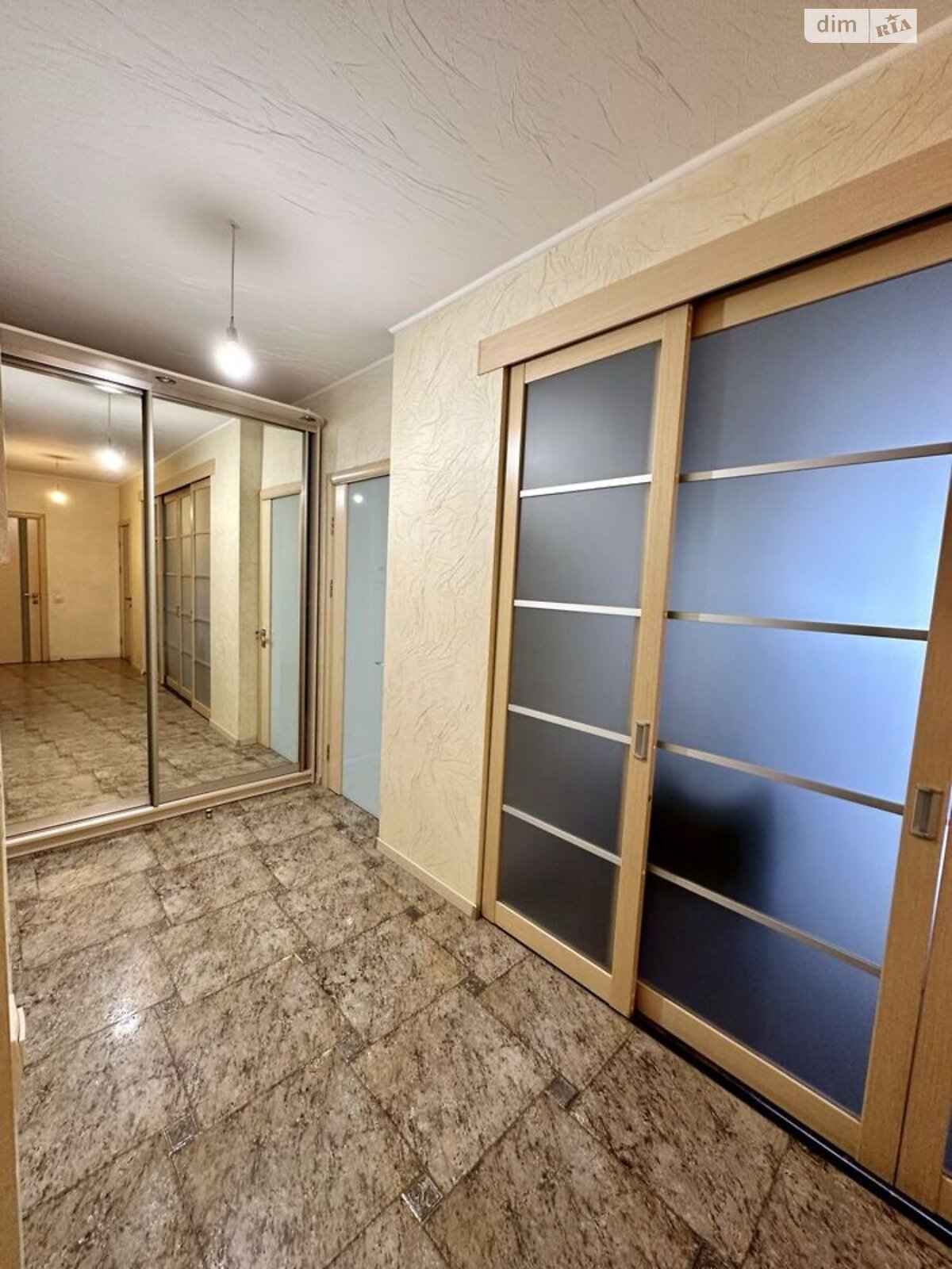 Продаж двокімнатної квартири в Києві, на вул. Макіївська 8, район Вишгородський Масив фото 1 Продаж двокімнатної квартири в Києві, на вул. Макіївська 8, район Вишгородський Масив фото 1