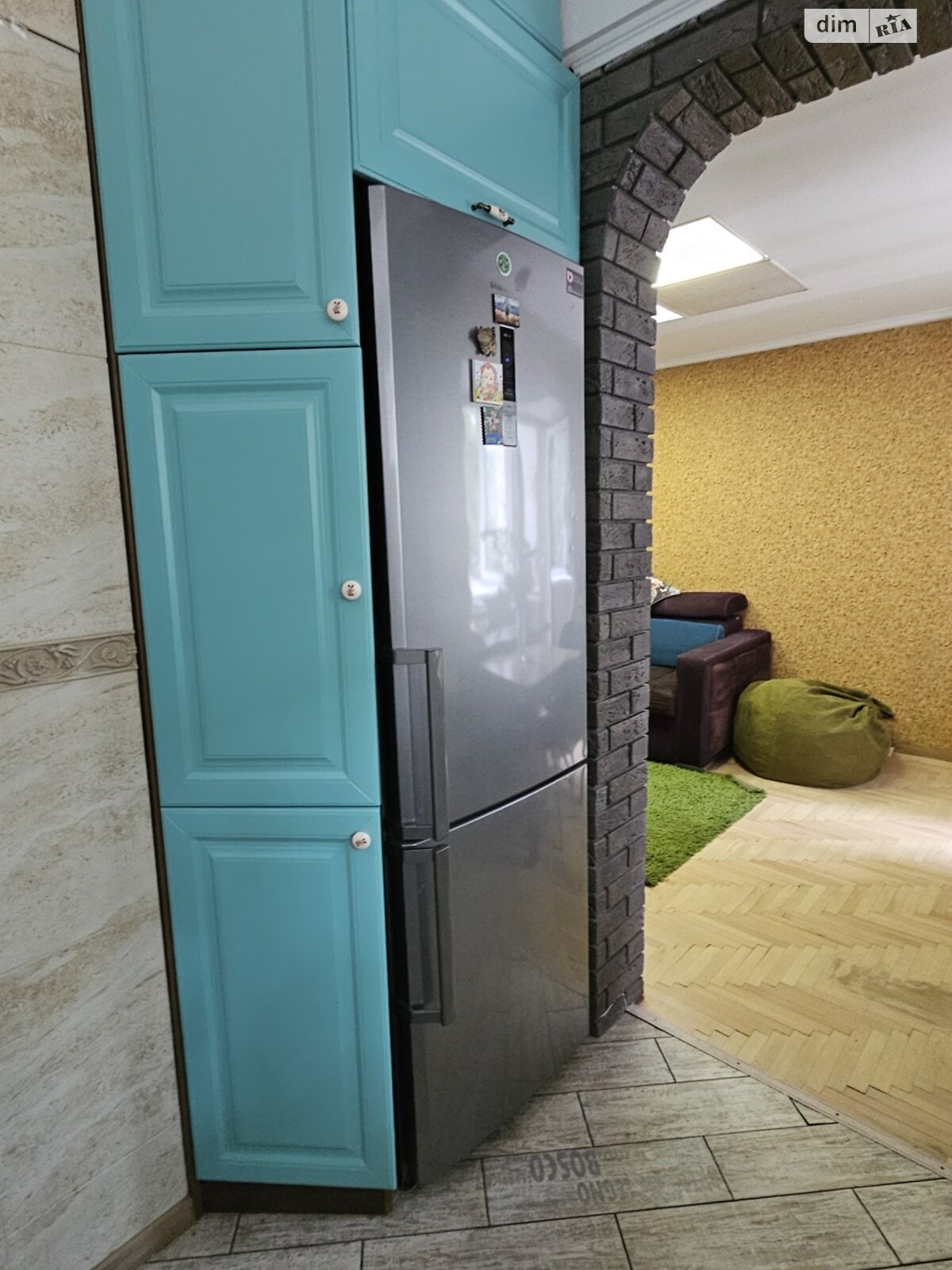 Продажа трехкомнатной квартиры в Киеве, на ул. Мукачевская, район Вышгородский Массив фото 1 Продажа трехкомнатной квартиры в Киеве, на ул. Мукачевская, район Вышгородский Массив фото 1