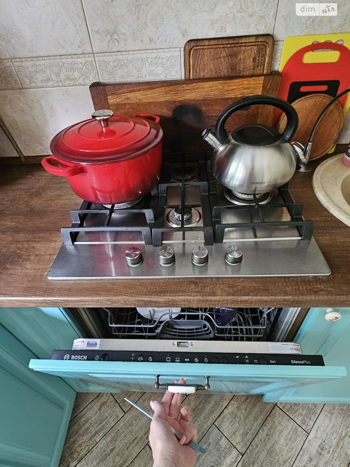 Продажа трехкомнатной квартиры в Киеве, на ул. Мукачевская, район Вышгородский Массив фото 1 Продажа трехкомнатной квартиры в Киеве, на ул. Мукачевская, район Вышгородский Массив фото 1