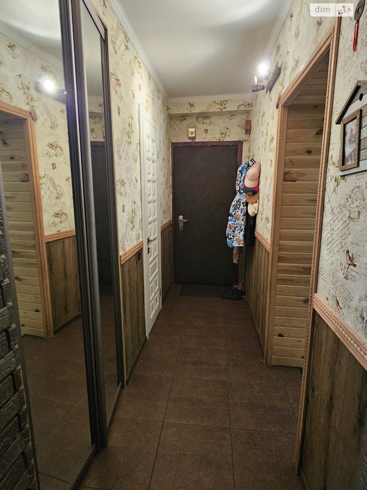 Продажа трехкомнатной квартиры в Киеве, на ул. Мукачевская, район Вышгородский Массив фото 1 Продажа трехкомнатной квартиры в Киеве, на ул. Мукачевская, район Вышгородский Массив фото 1