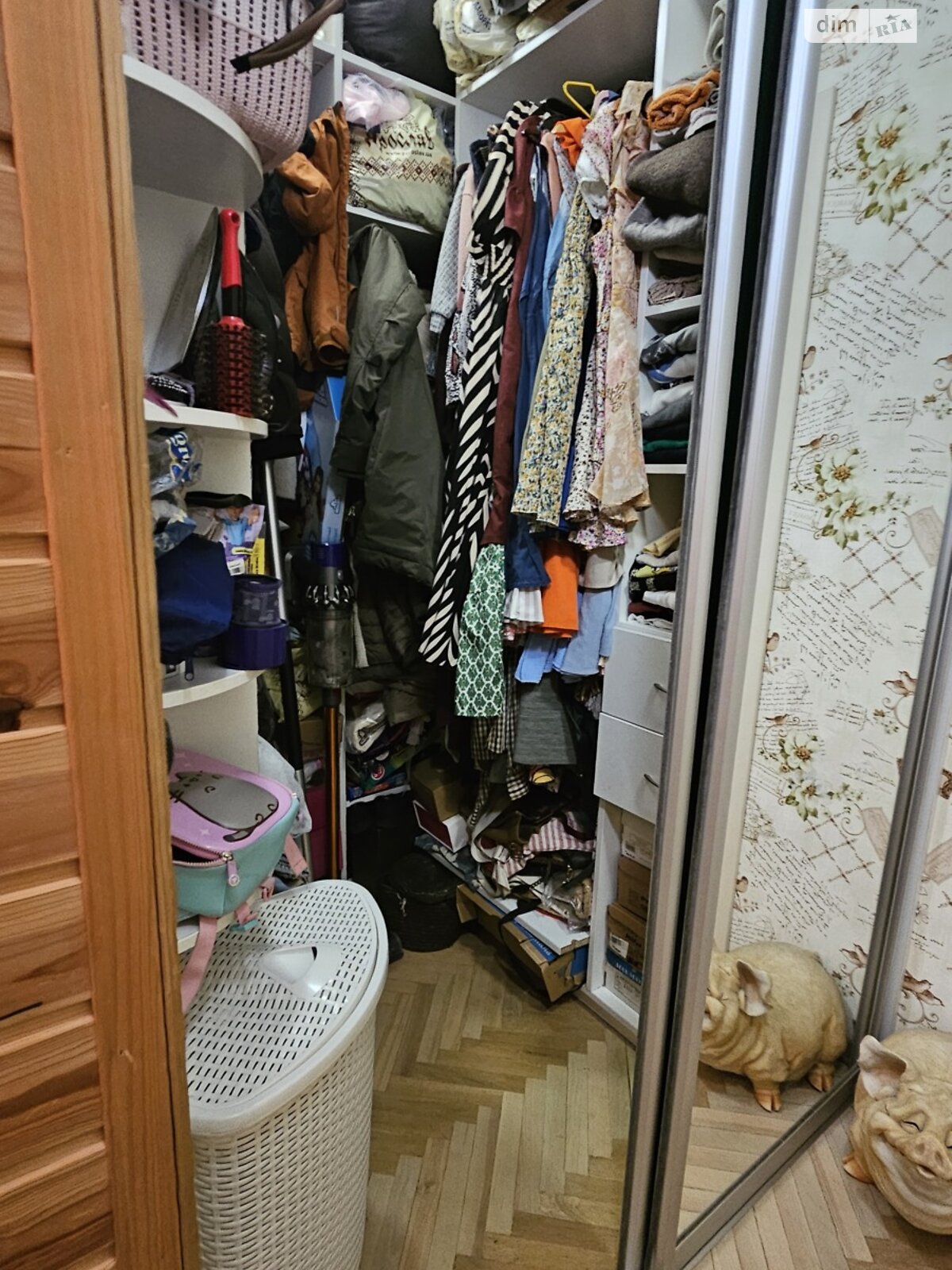 Продажа трехкомнатной квартиры в Киеве, на ул. Мукачевская, район Вышгородский Массив фото 1 Продажа трехкомнатной квартиры в Киеве, на ул. Мукачевская, район Вышгородский Массив фото 1