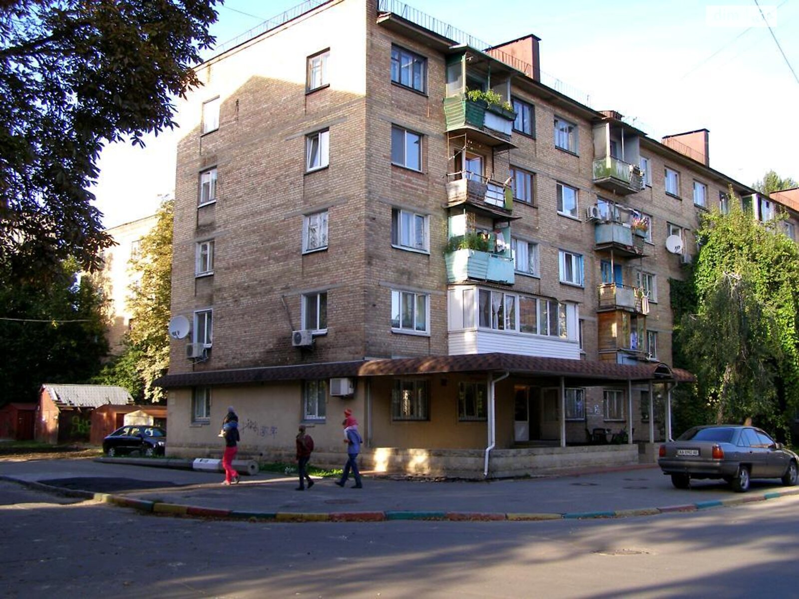 Продажа трехкомнатной квартиры в Киеве, на ул. Мукачевская 5А, район Вышгородский Массив фото 1