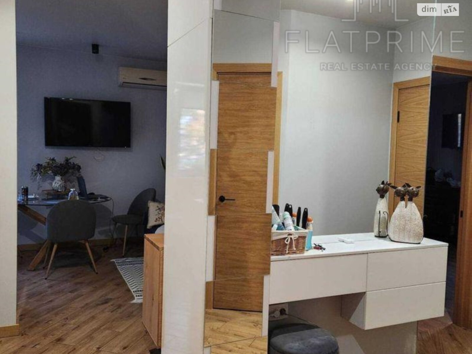 Продаж трикімнатної квартири в Києві, на вул. Пріорська 16, район Вишгородський Масив фото 1 Продаж трикімнатної квартири в Києві, на вул. Пріорська 16, район Вишгородський Масив фото 1