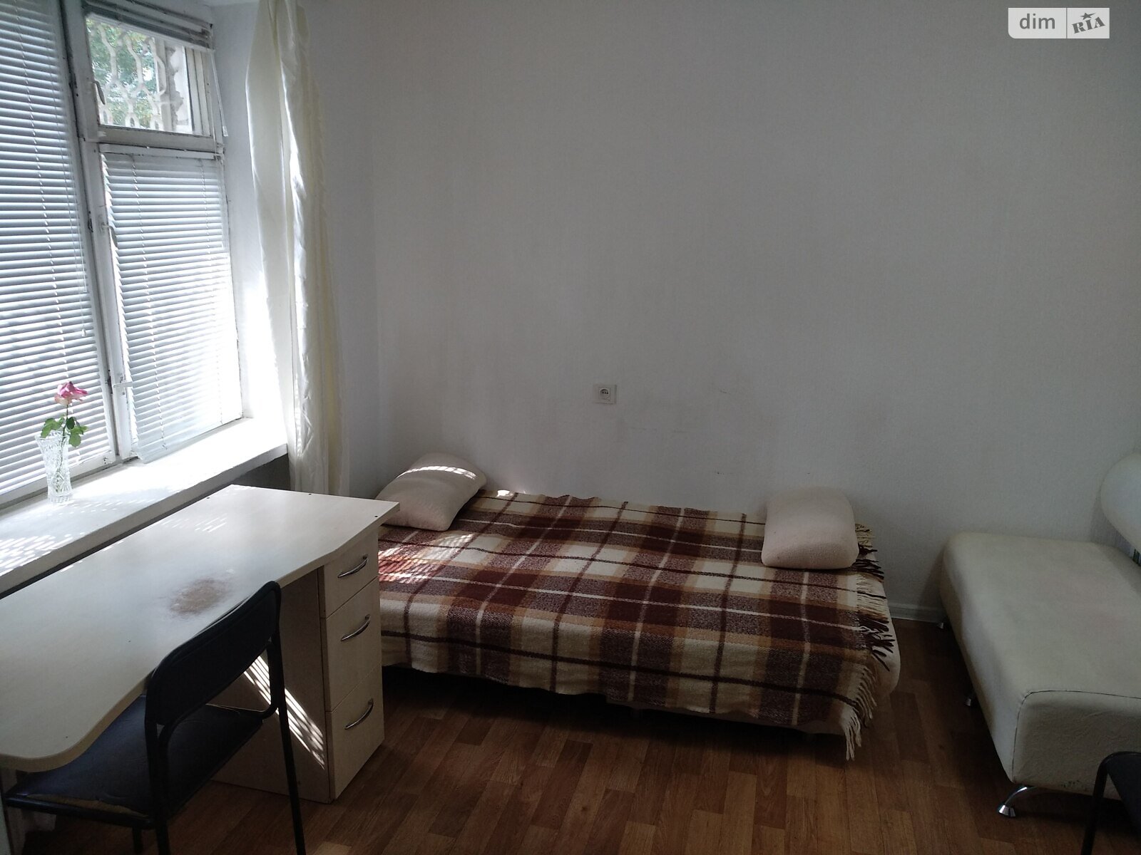 Продаж однокімнатної квартири в Києві, на вул. Ярослава Івашкевича 10, район Вишгородський Масив фото 1