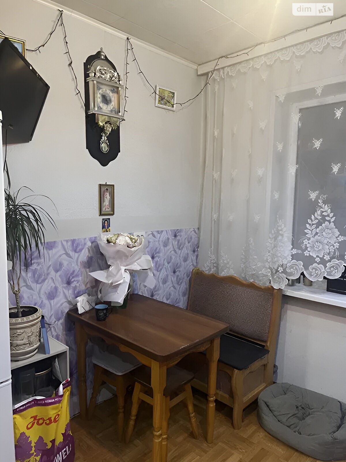 Продаж трикімнатної квартири в Києві, на вул. Якуба Коласа 23, фото 1 Продаж трикімнатної квартири в Києві, на вул. Якуба Коласа 23, фото 1