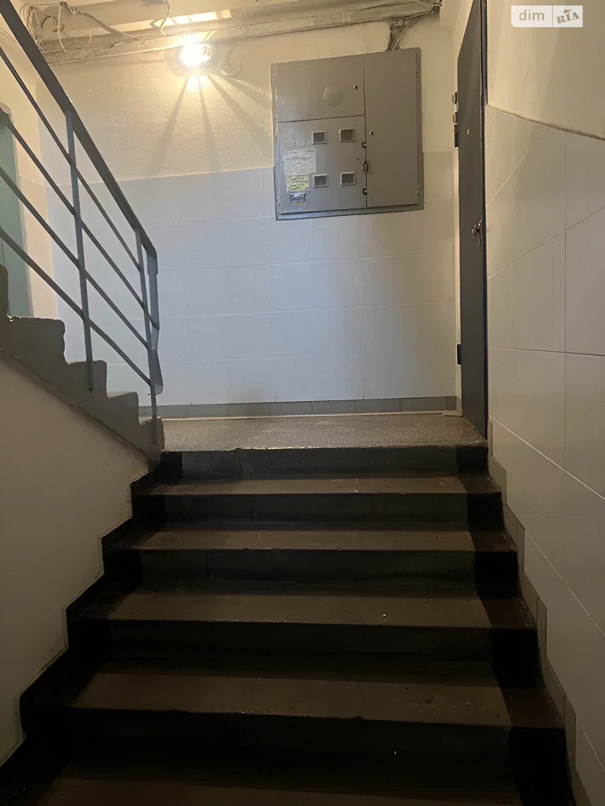 Продаж трикімнатної квартири в Києві, на вул. Якуба Коласа 23, фото 1 Продаж трикімнатної квартири в Києві, на вул. Якуба Коласа 23, фото 1