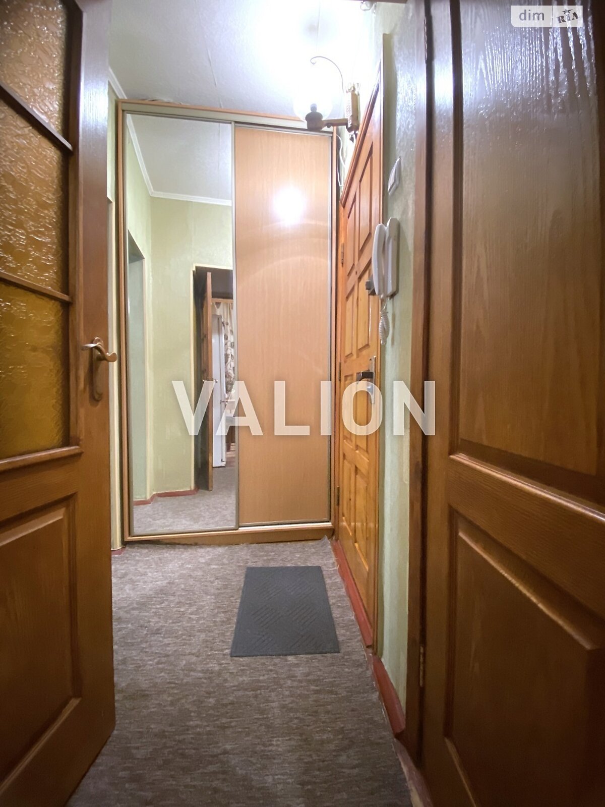 Продажа трехкомнатной квартиры в Киеве, на просп. Академика Королева 14, район Южная Борщаговка фото 1