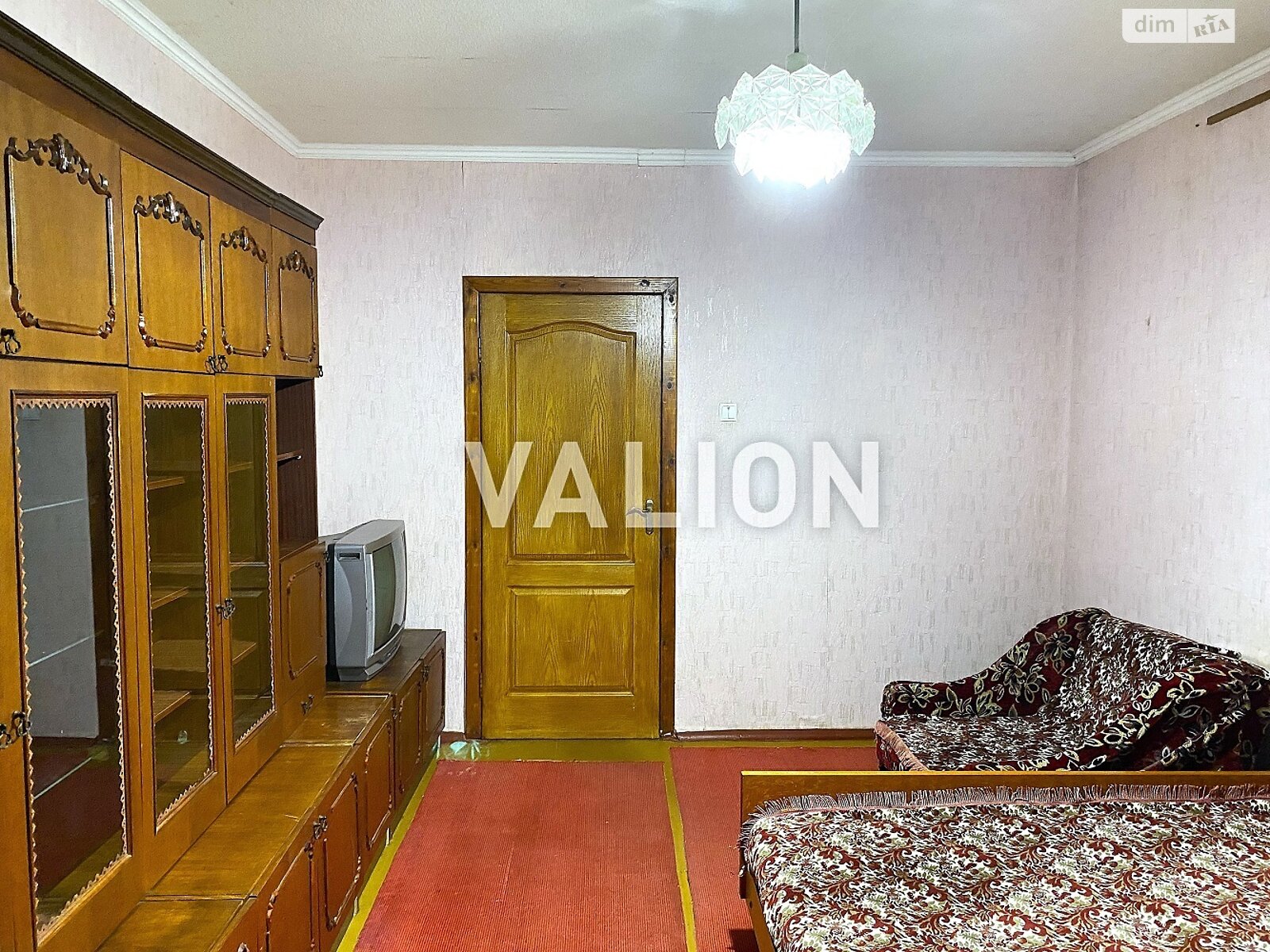 Продажа трехкомнатной квартиры в Киеве, на просп. Академика Королева 14, район Южная Борщаговка фото 1