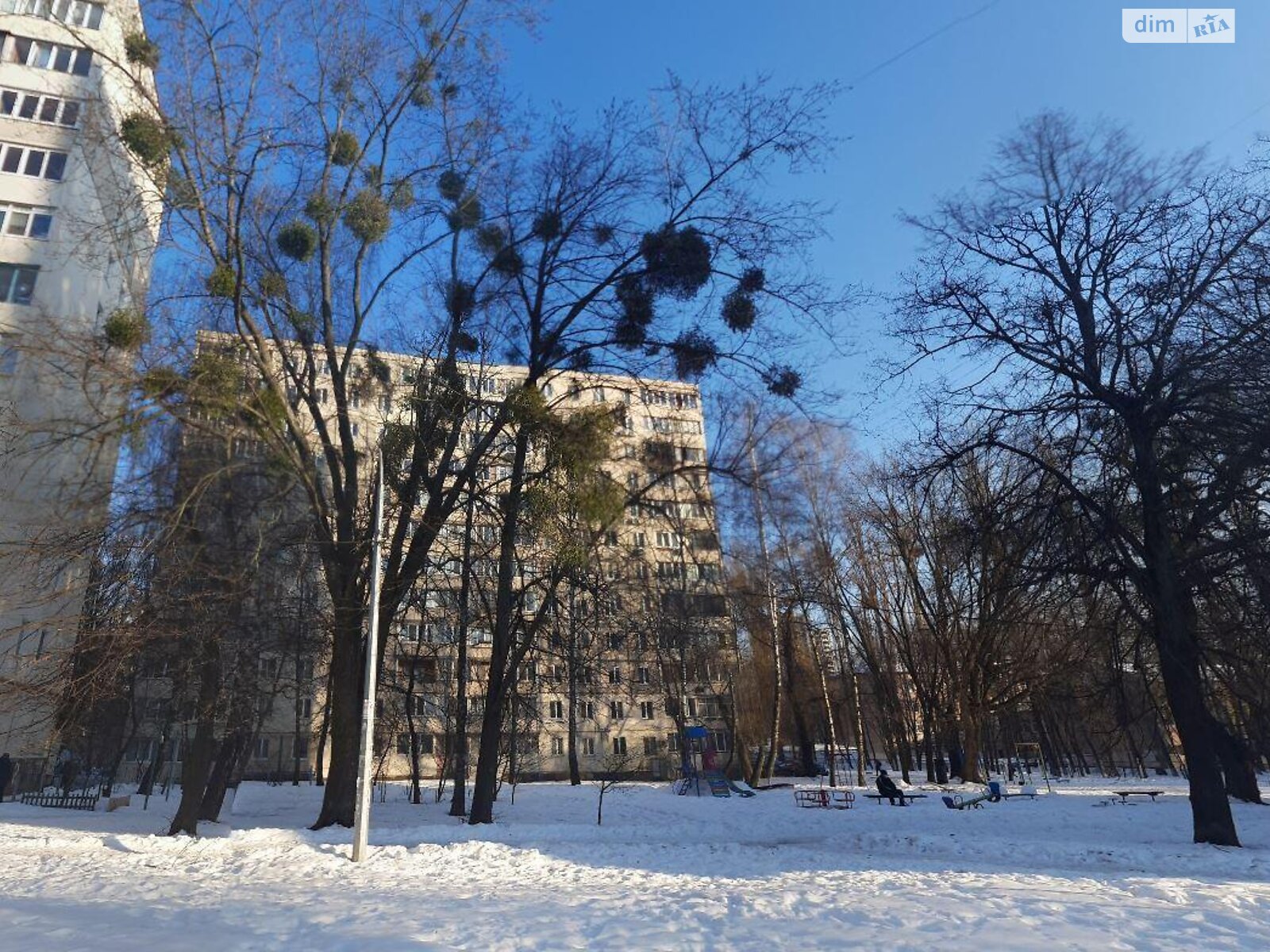 Продажа трехкомнатной квартиры в Киеве, на ул. Ивана Дзюбы 2Б, район Южная Борщаговка фото 1