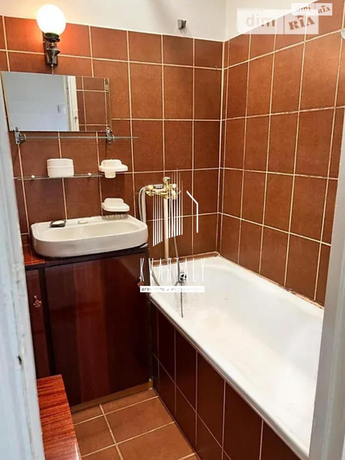 Продаж двокімнатної квартири в Києві, на вул. Симиренка 5, район Південна Борщагівка фото 1 Продаж двокімнатної квартири в Києві, на вул. Симиренка 5, район Південна Борщагівка фото 1