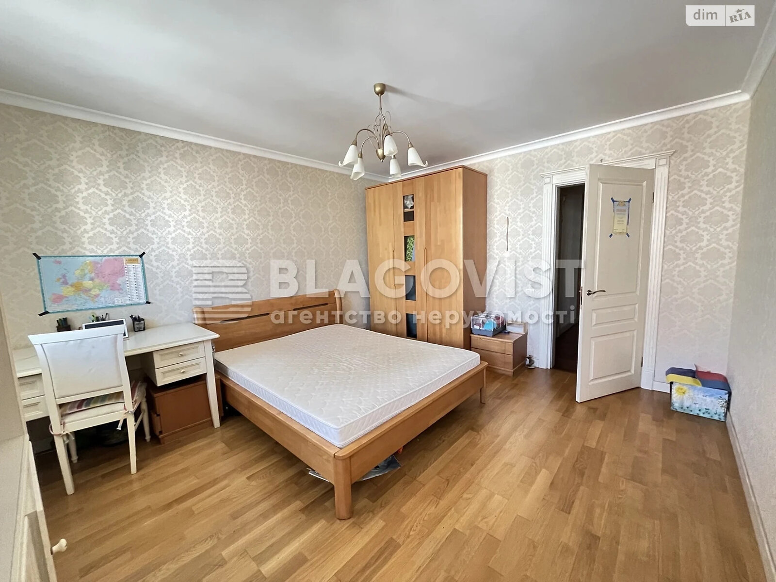 Продажа семикомнатной квартиры в Киеве, на ул. Юлии Здановской 52А, фото 1 Продажа семикомнатной квартиры в Киеве, на ул. Юлии Здановской 52А, фото 1