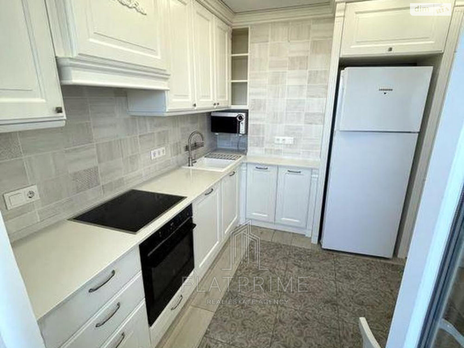 Продажа трехкомнатной квартиры в Киеве, на ул. Юлии Здановской 36В, фото 1 Продажа трехкомнатной квартиры в Киеве, на ул. Юлии Здановской 36В, фото 1