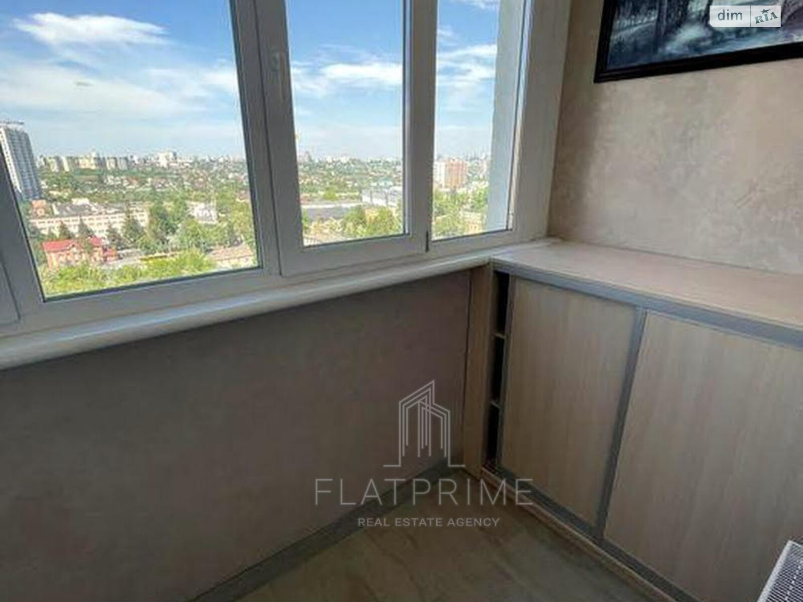 Продажа трехкомнатной квартиры в Киеве, на ул. Юлии Здановской 36В, фото 1 Продажа трехкомнатной квартиры в Киеве, на ул. Юлии Здановской 36В, фото 1
